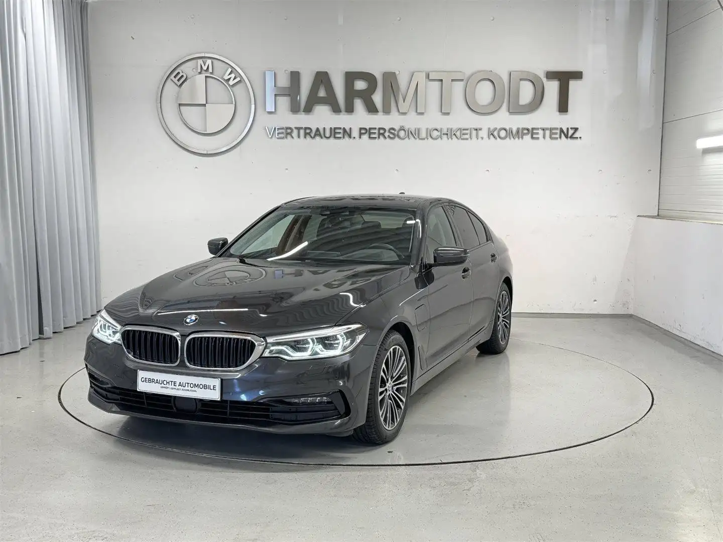 BMW 530 e Grijs - 1