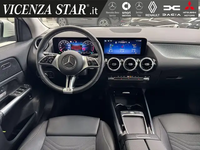 Mercedes-Benz Gla view 7