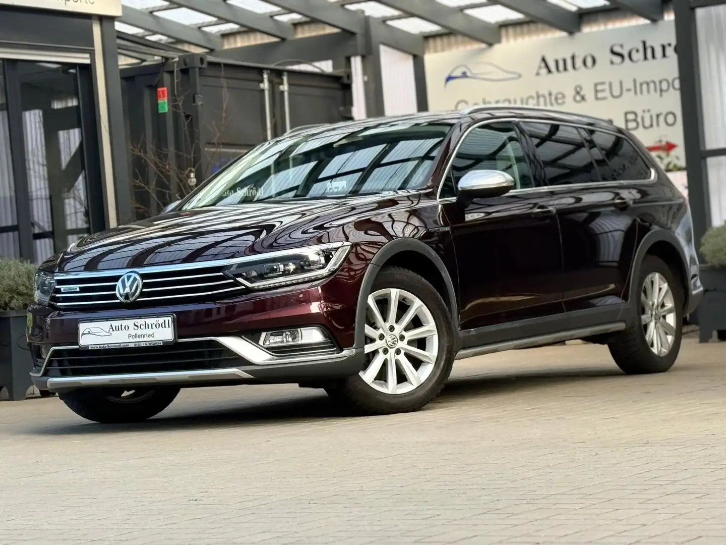 Volkswagen Passat Alltrack 2.0 TDI 4MOTION, AHK, DCC, Pano, ACC, Massage, LED Rot - 1