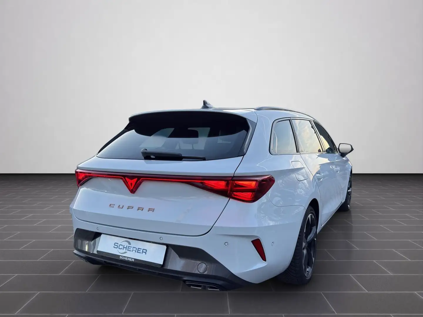 CUPRA Leon Sportstourer 1.5 eTSI DSG NAVI ACC KAMERA Weiß - 2