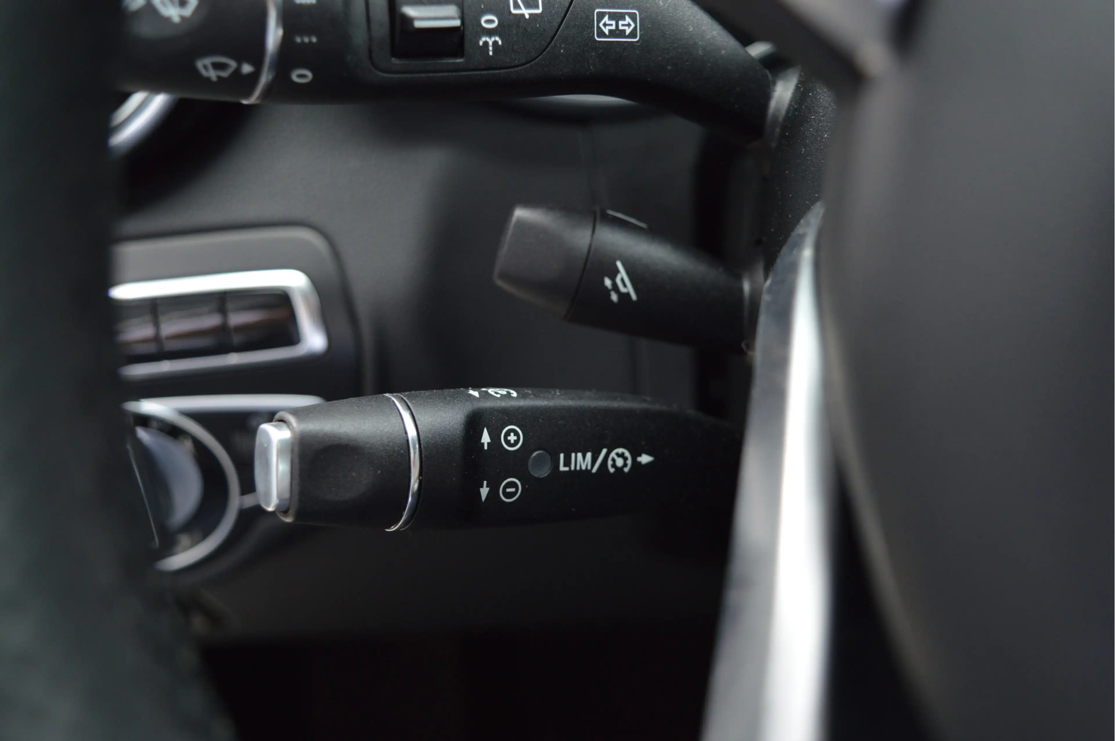 Mercedes-Benz GLC 250 4MATIC Prestige | PANO | LUCHTVERING | TREKHAAK | — photo 18