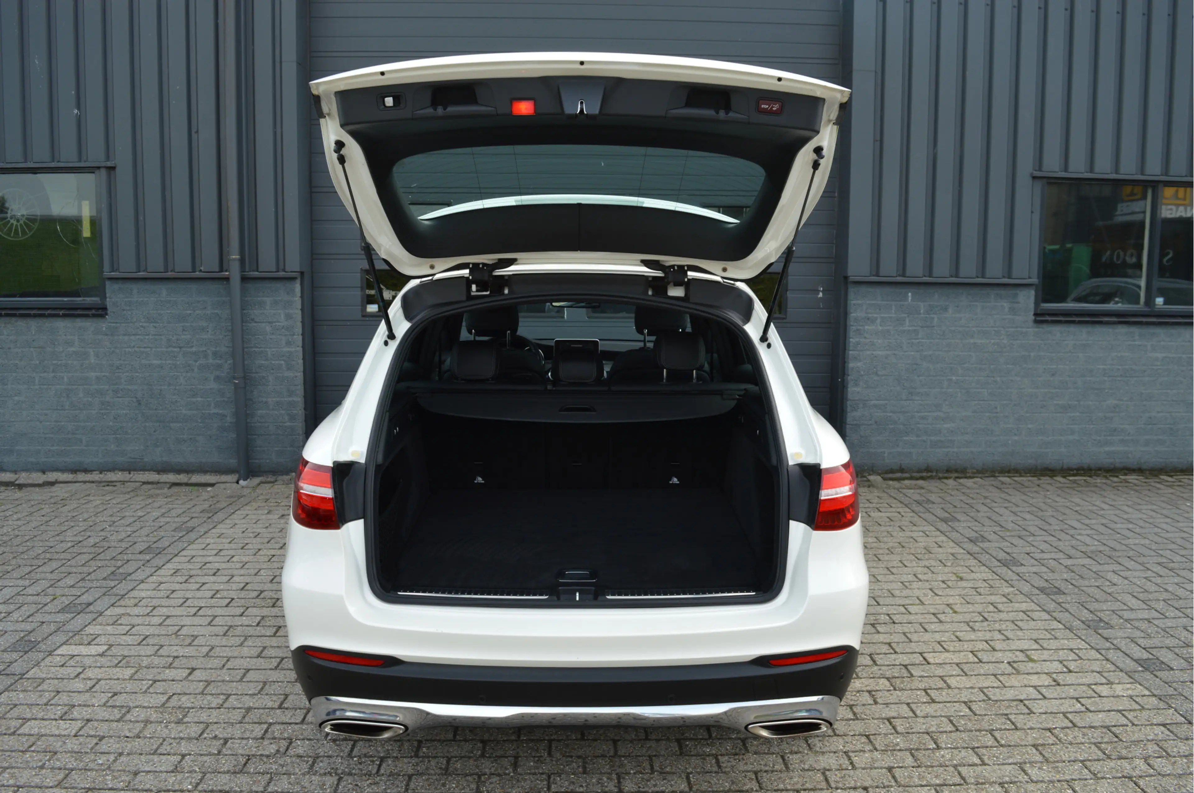 Mercedes-Benz GLC 250 4MATIC Prestige | PANO | LUCHTVERING | TREKHAAK | — photo 12