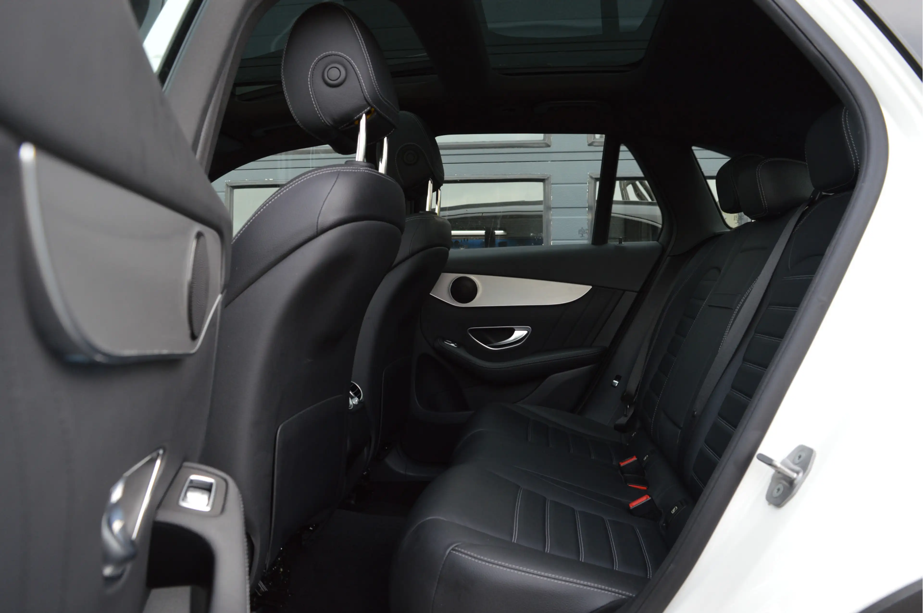 Mercedes-Benz GLC 250 4MATIC Prestige | PANO | LUCHTVERING | TREKHAAK | — photo 11