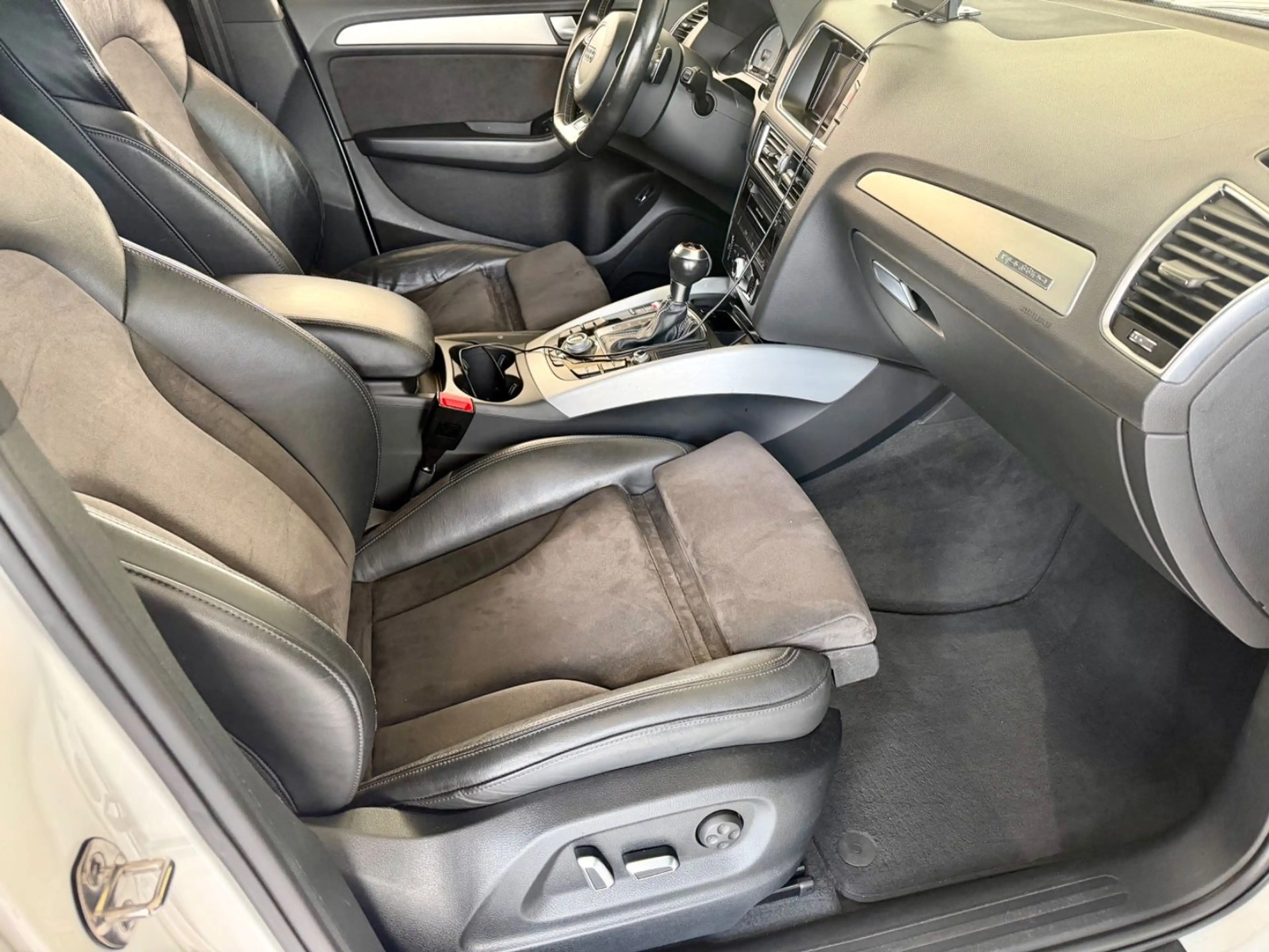 Audi SQ5 3.0 TDI competition quattro — photo 9