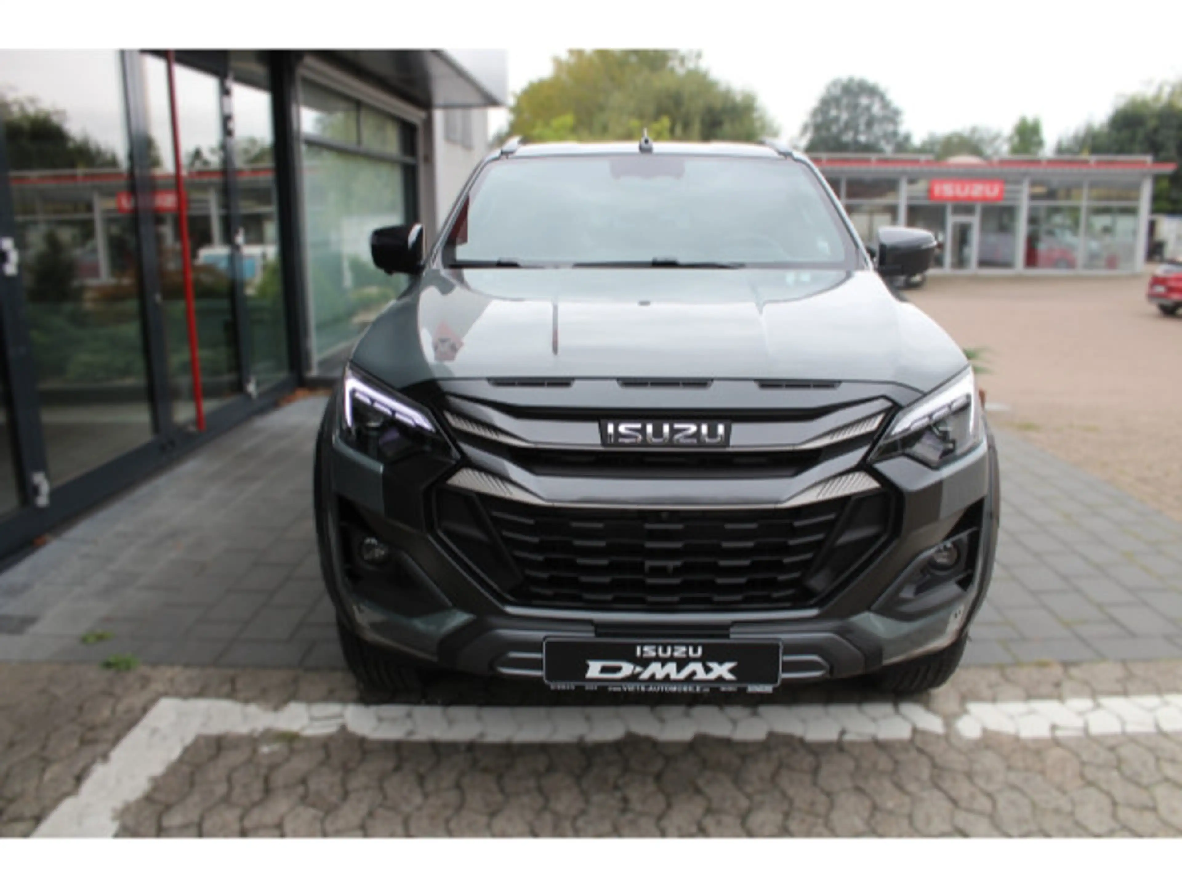 Isuzu D-Max 4x4 Double Cab 2.2 D V-CROSS Automatik — photo 7