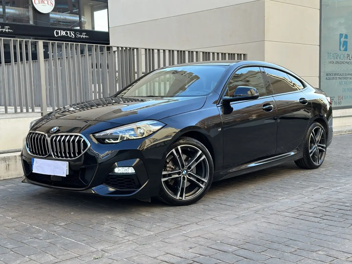 BMW 218 218iA Gran Coupé Zwart - 1