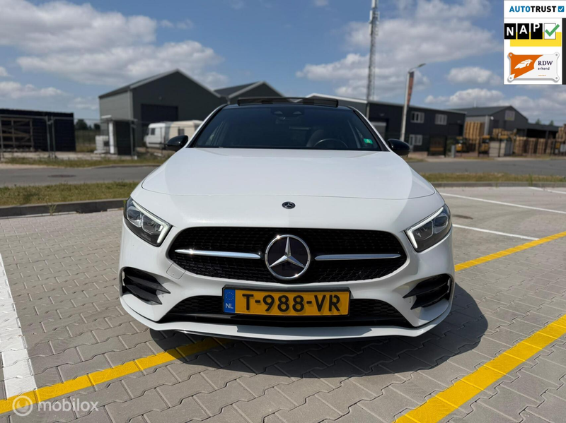 Mercedes-Benz A 250 e AMG Limited|PANO|CARPLAY|AUTOM| — photo 8