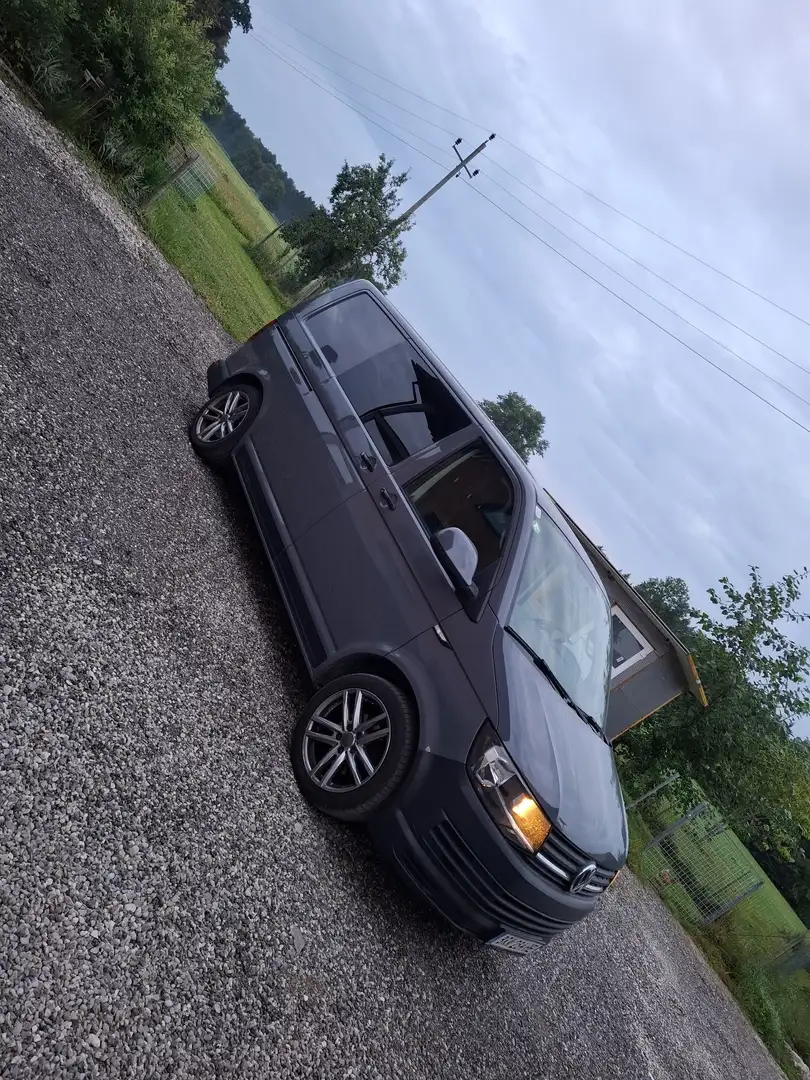 Volkswagen T6 Transporter Grau - 2