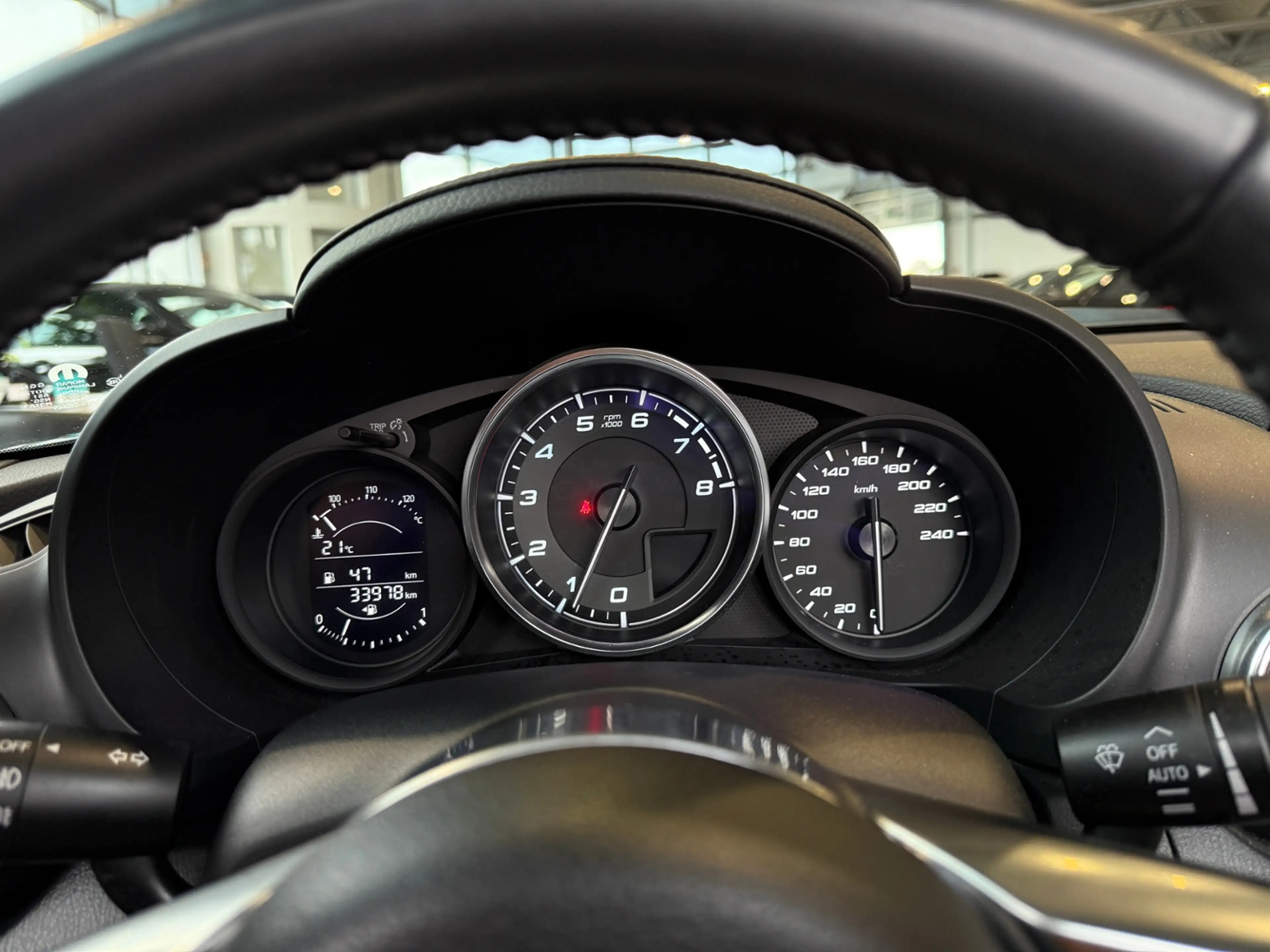 Fiat 124 Spider Lusso LED NAVI ALU — photo 13