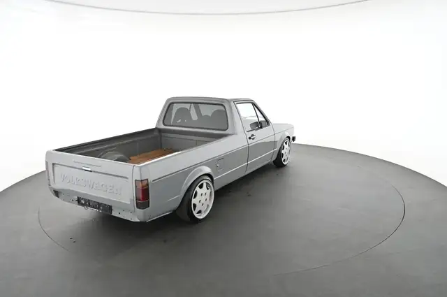 Volkswagen Caddy view 2