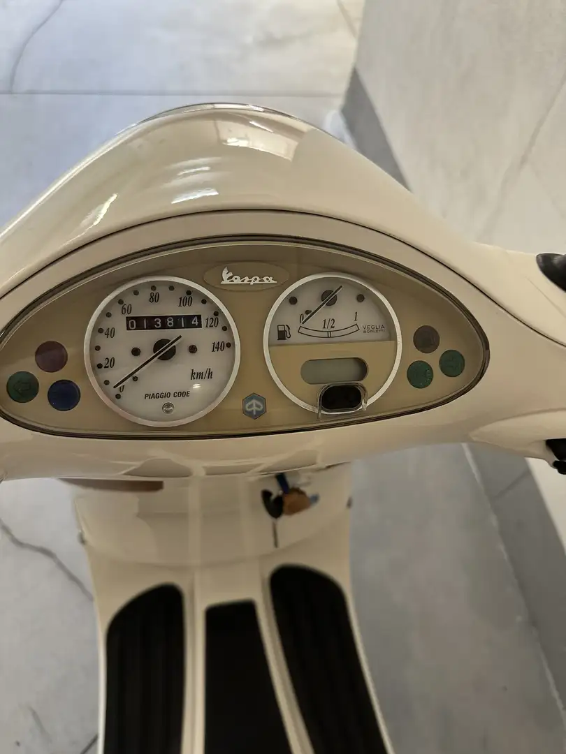 Vespa ET 4 150 Beige - 2
