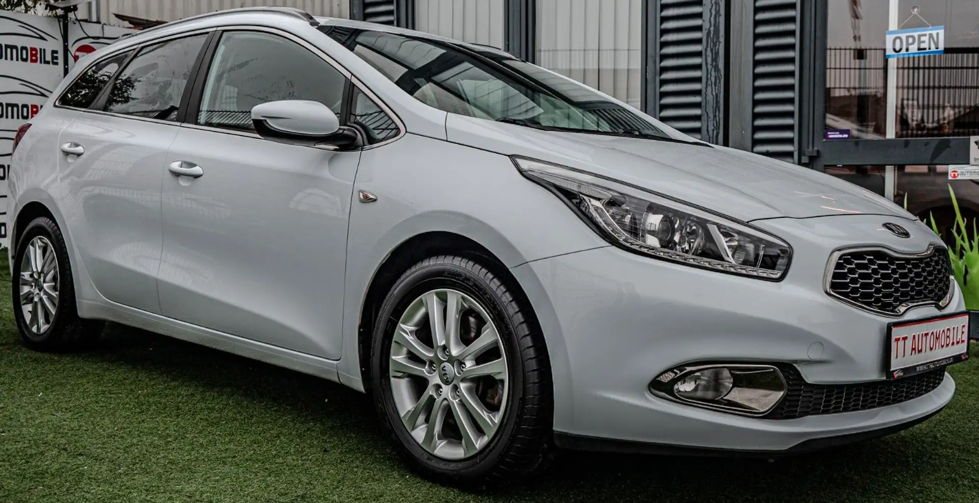 Kia Ceed / cee'd Ceed 1.6 NAVI|KAMERA|SHZ|LHZ|TOUCH Weiß - 2