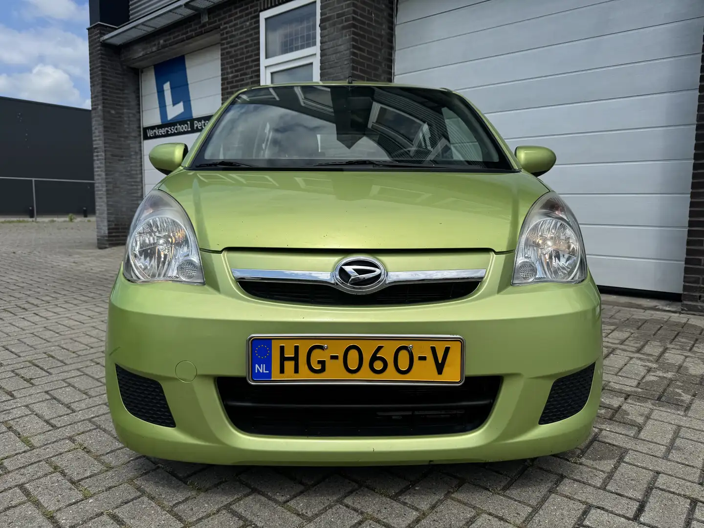 Daihatsu Cuore 1.0 Trend Groen - 1