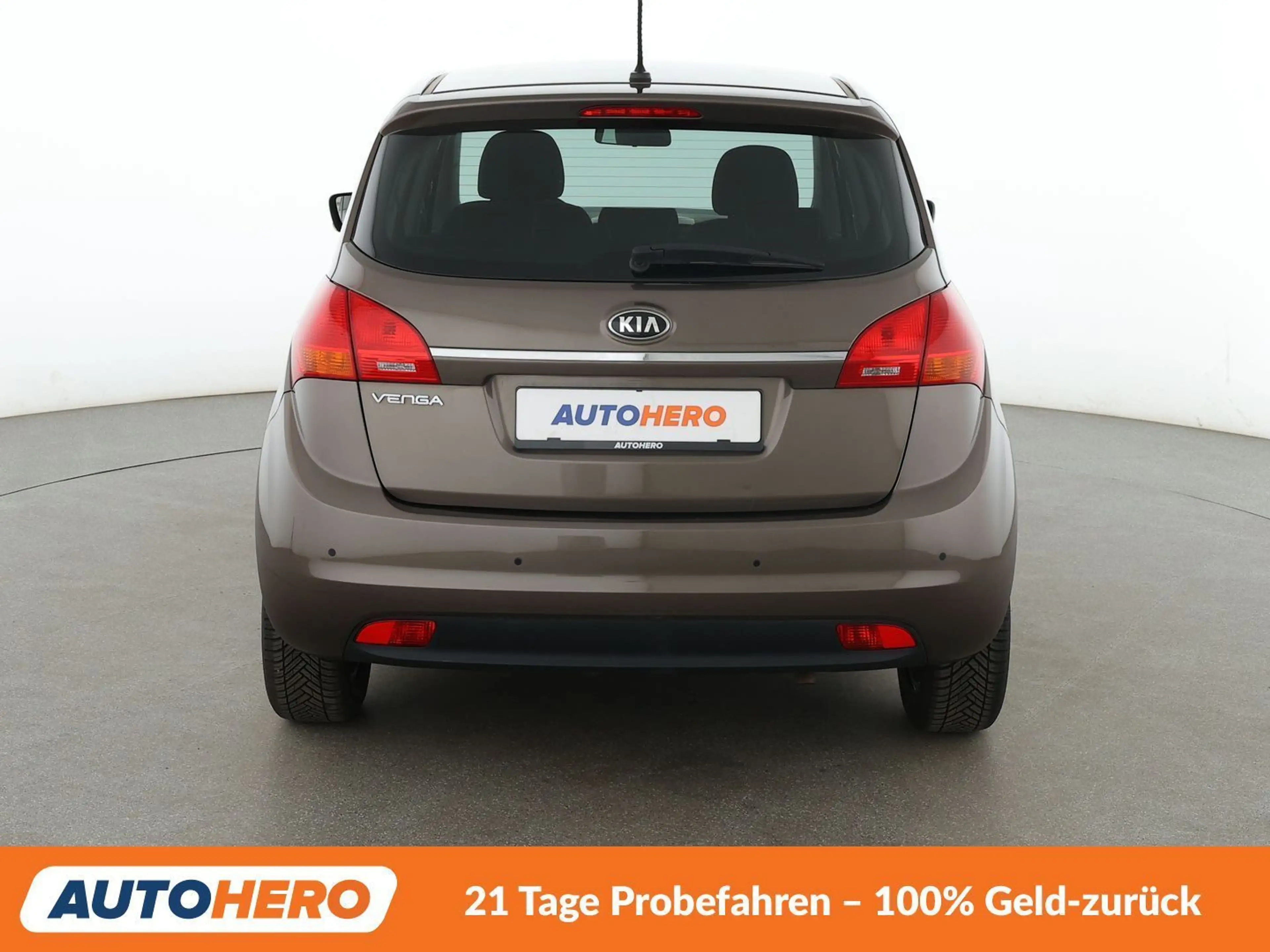 Kia Venga 1.6 Dream Team Aut*PDC*SHZ*KLIMA*GARANTIE* — photo 5