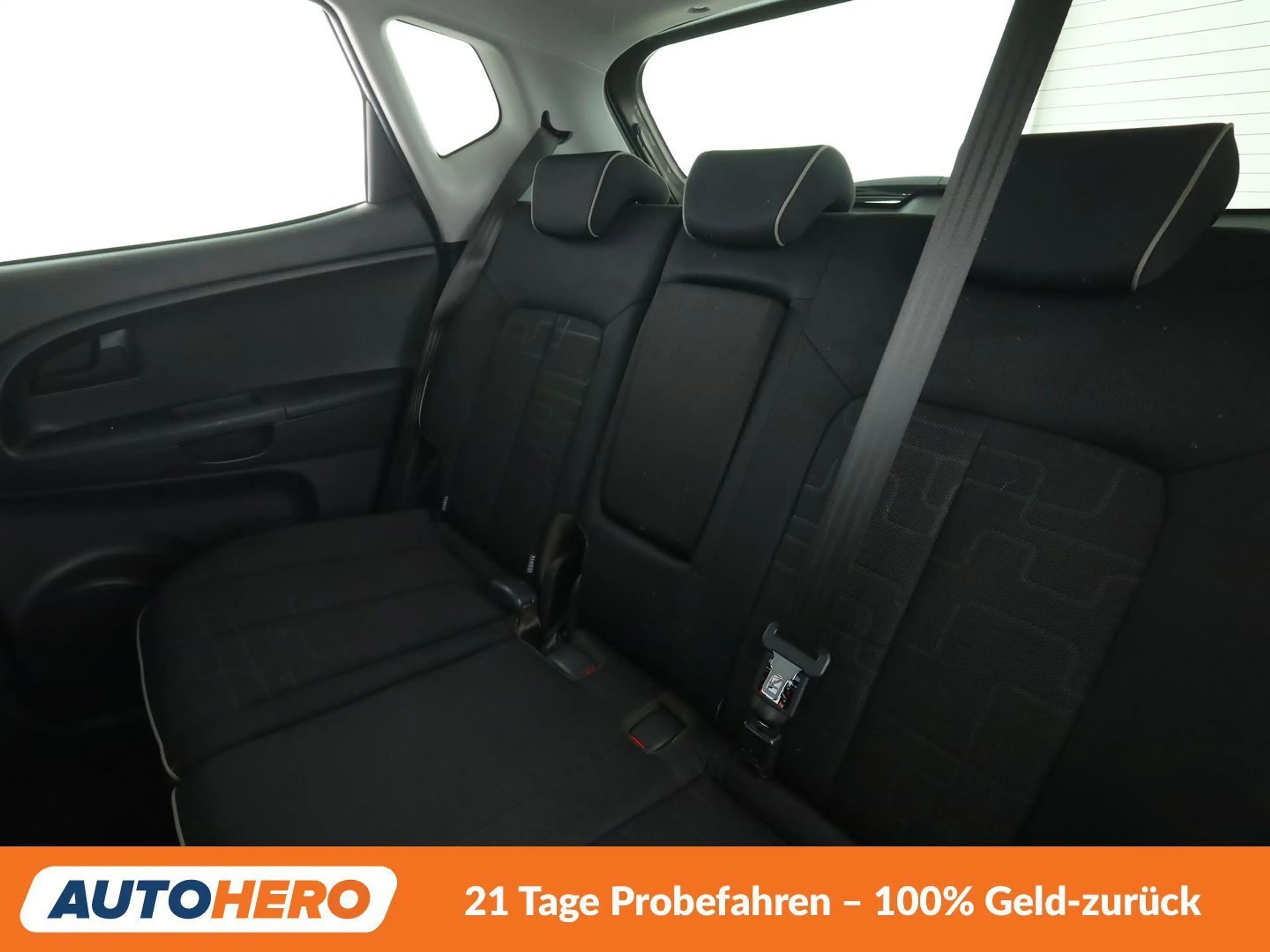 Kia Venga 1.6 Dream Team Aut*PDC*SHZ*KLIMA*GARANTIE* — photo 14