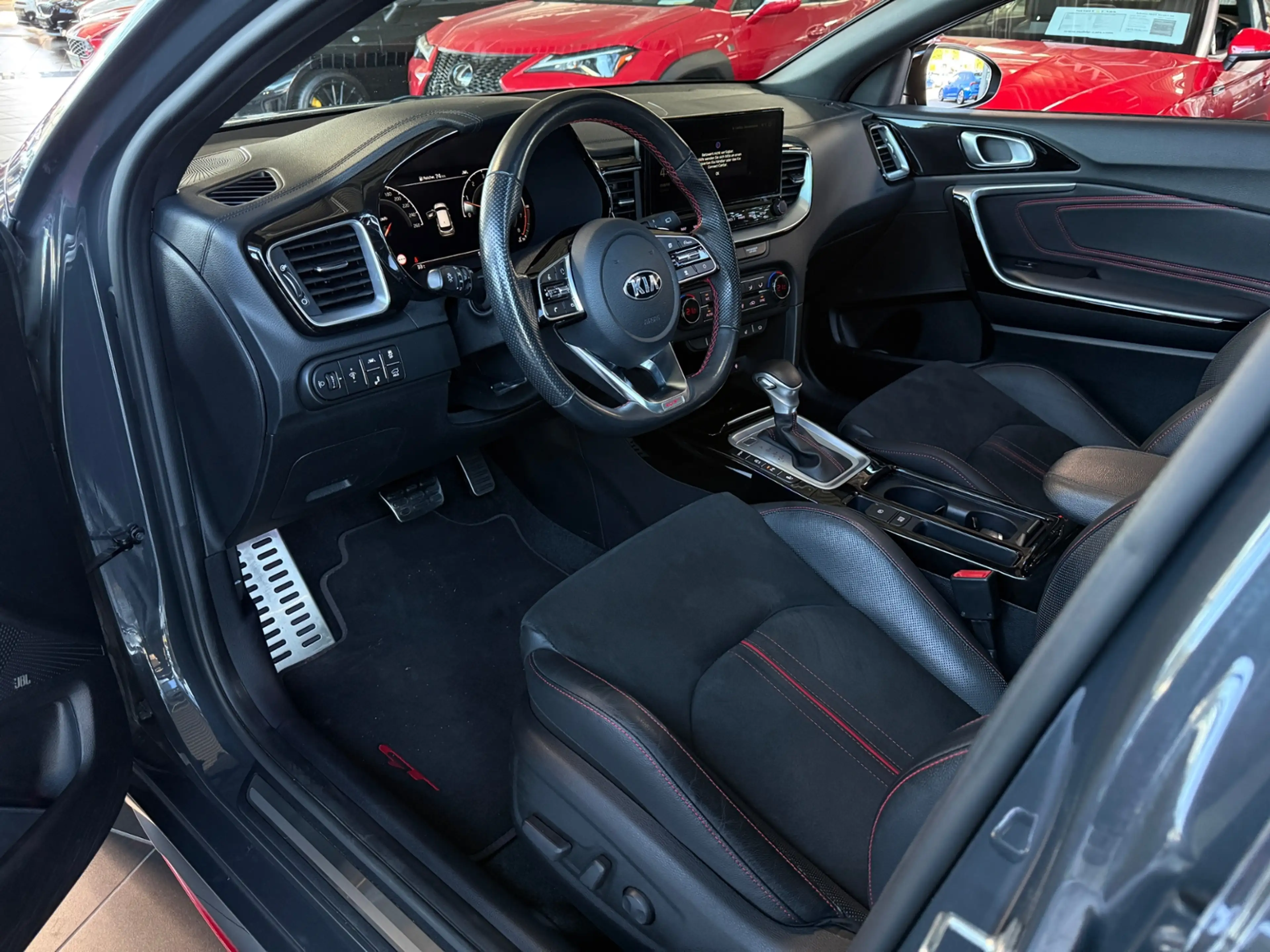 Kia ProCeed / pro_cee'd GT PANO LED NAVI ALU — photo 9