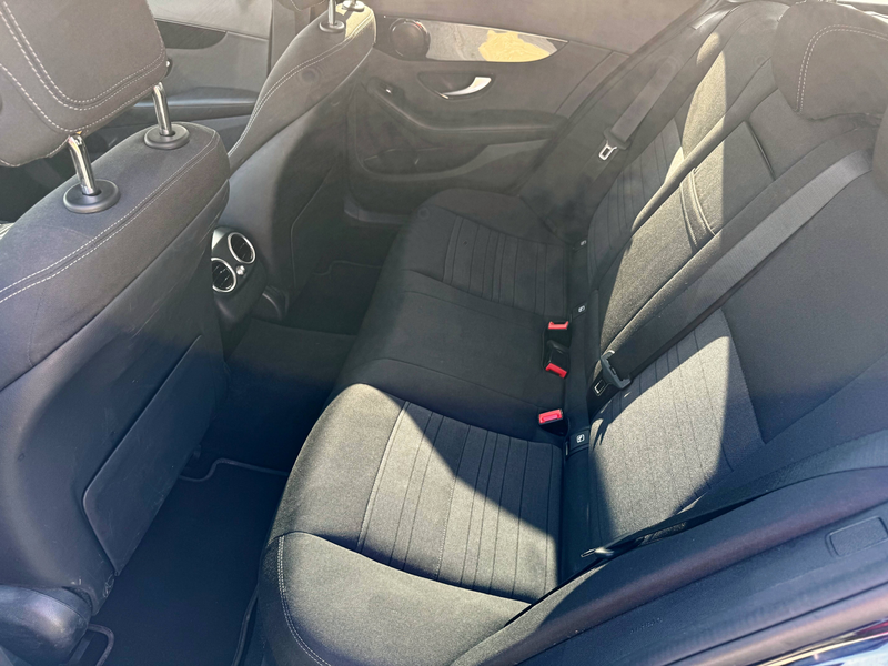 Mercedes-Benz C 220 Td 4MATIC/COMAND/KAMERA/AHK/STANDHZ./LED...Leichte Hageschaden! — photo 13