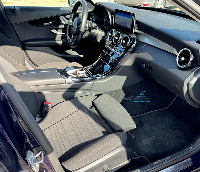 Mercedes-Benz C 220 Td 4MATIC/COMAND/KAMERA/AHK/STANDHZ./LED...Leichte Hageschaden! — photo 7