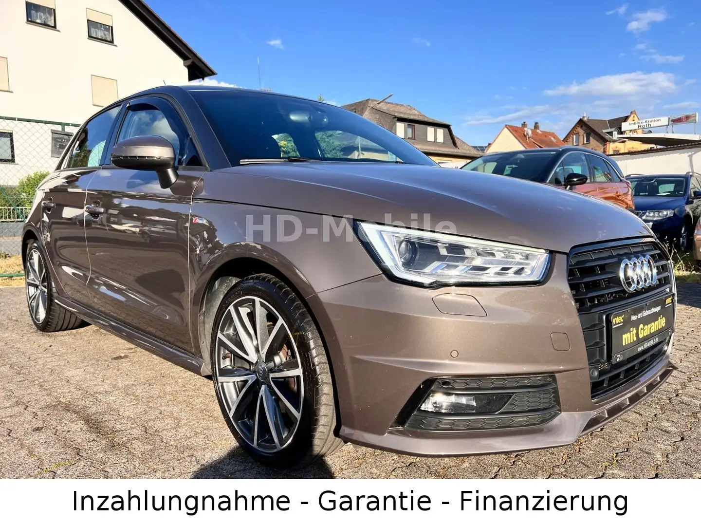 Audi A1 Sportback S-Line*Automatik*Leder*Xenon*Navi* Brun - 2