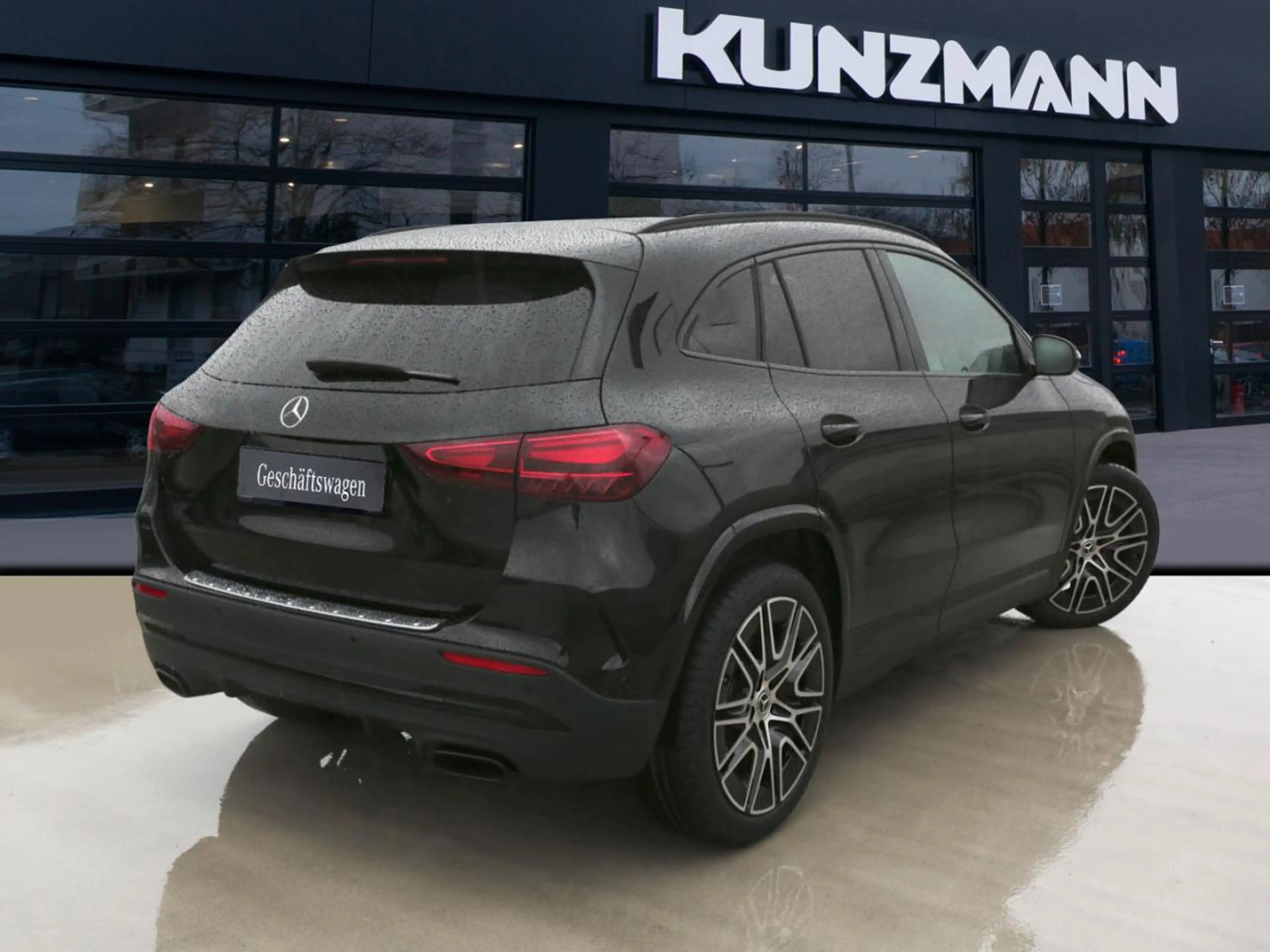 Mercedes-Benz GLA 220 d 4MATIC AMG Night Panorama Kamera AHK — photo 3