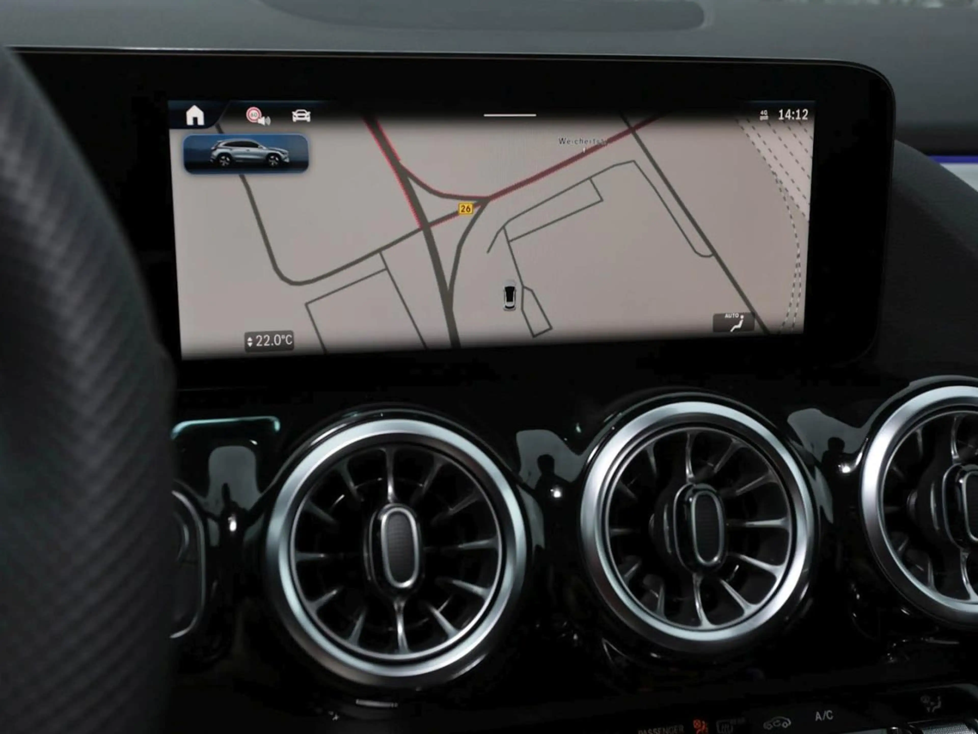 Mercedes-Benz GLA 220 d 4MATIC AMG Night Panorama Kamera AHK — photo 14