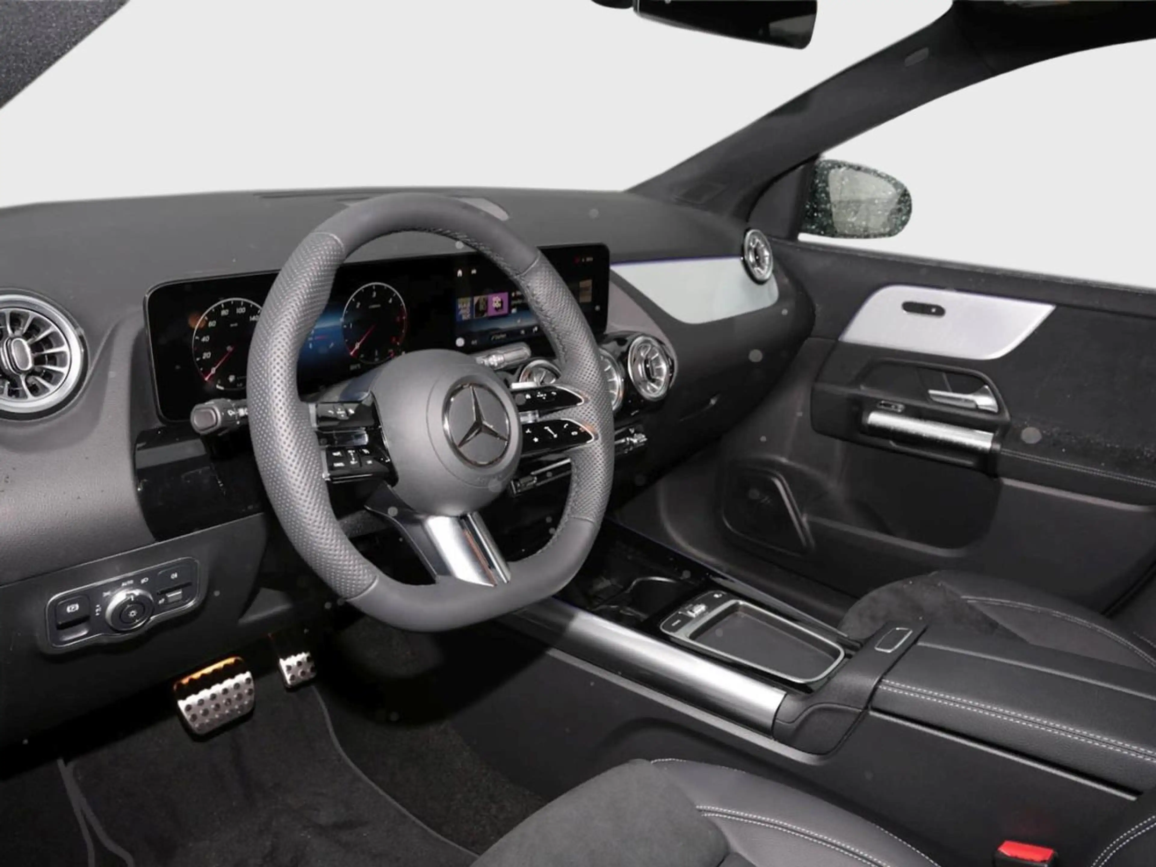 Mercedes-Benz GLA 220 d 4MATIC AMG Night Panorama Kamera AHK — photo 7