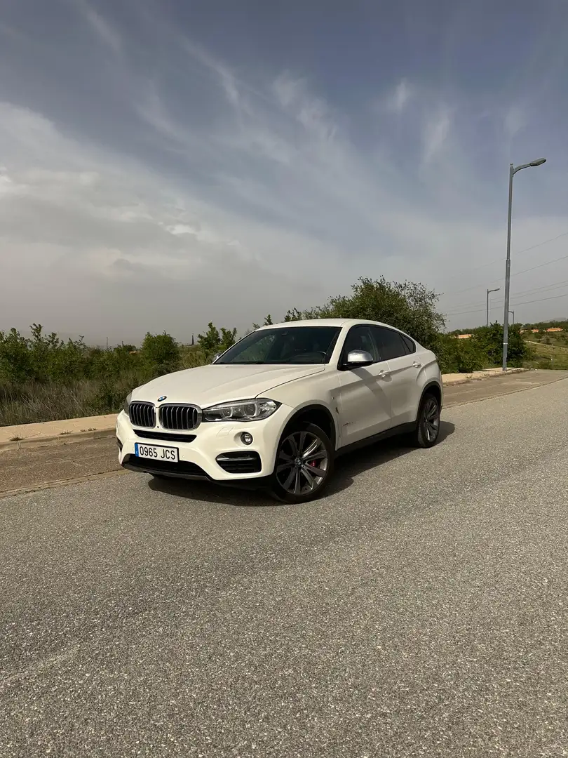 BMW X6 xDrive 30dA - 2