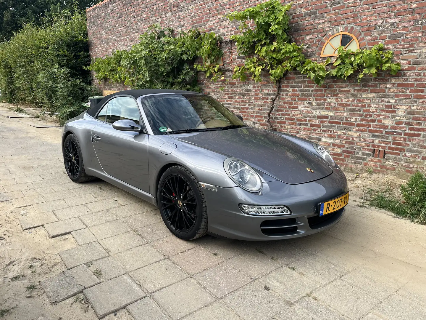 Porsche 911 3.6 Carrera Grijs - 1