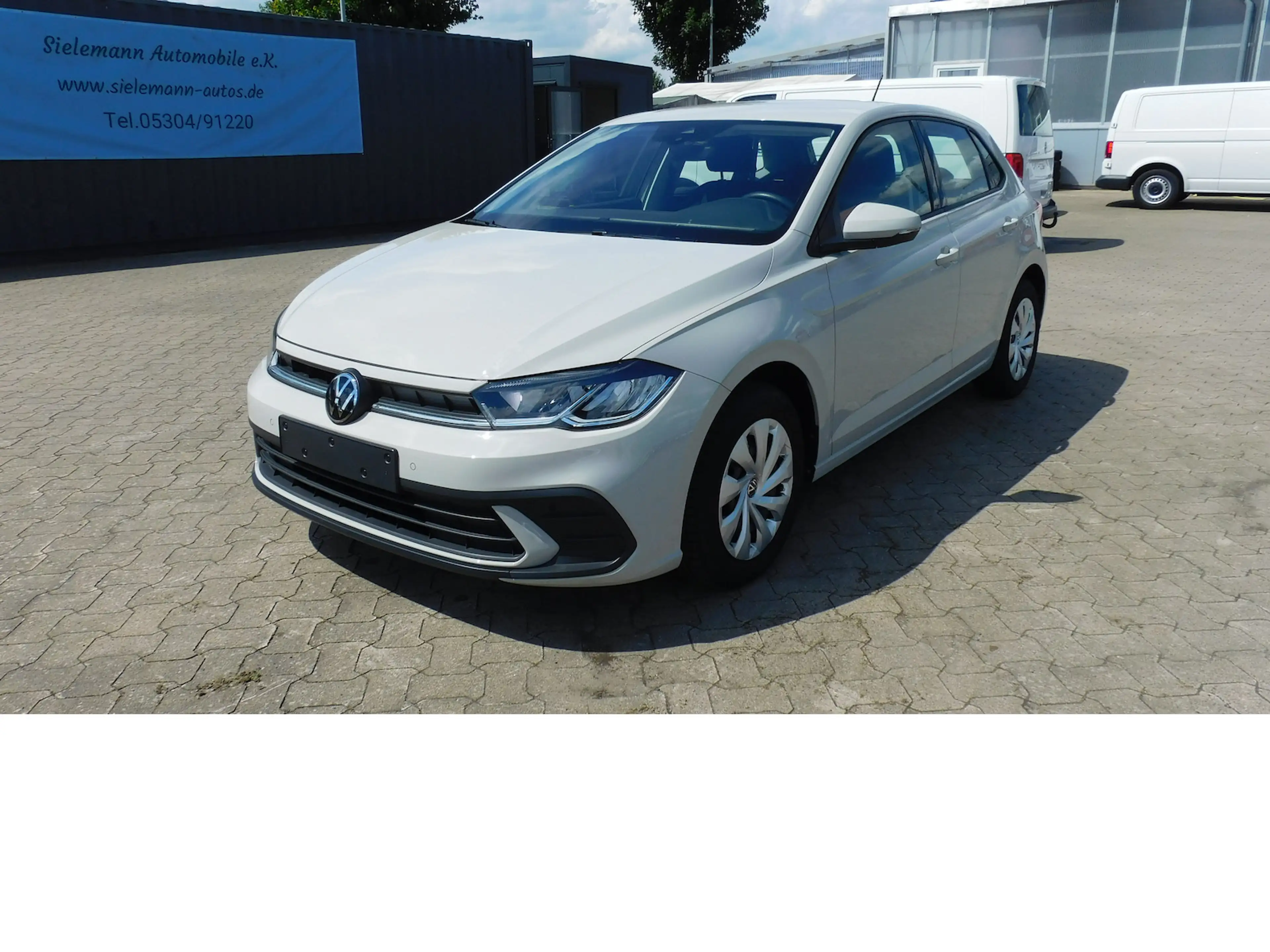 Volkswagen Polo 1.0 Life MPI BMT 4Trg Klima Navi LED — photo 5