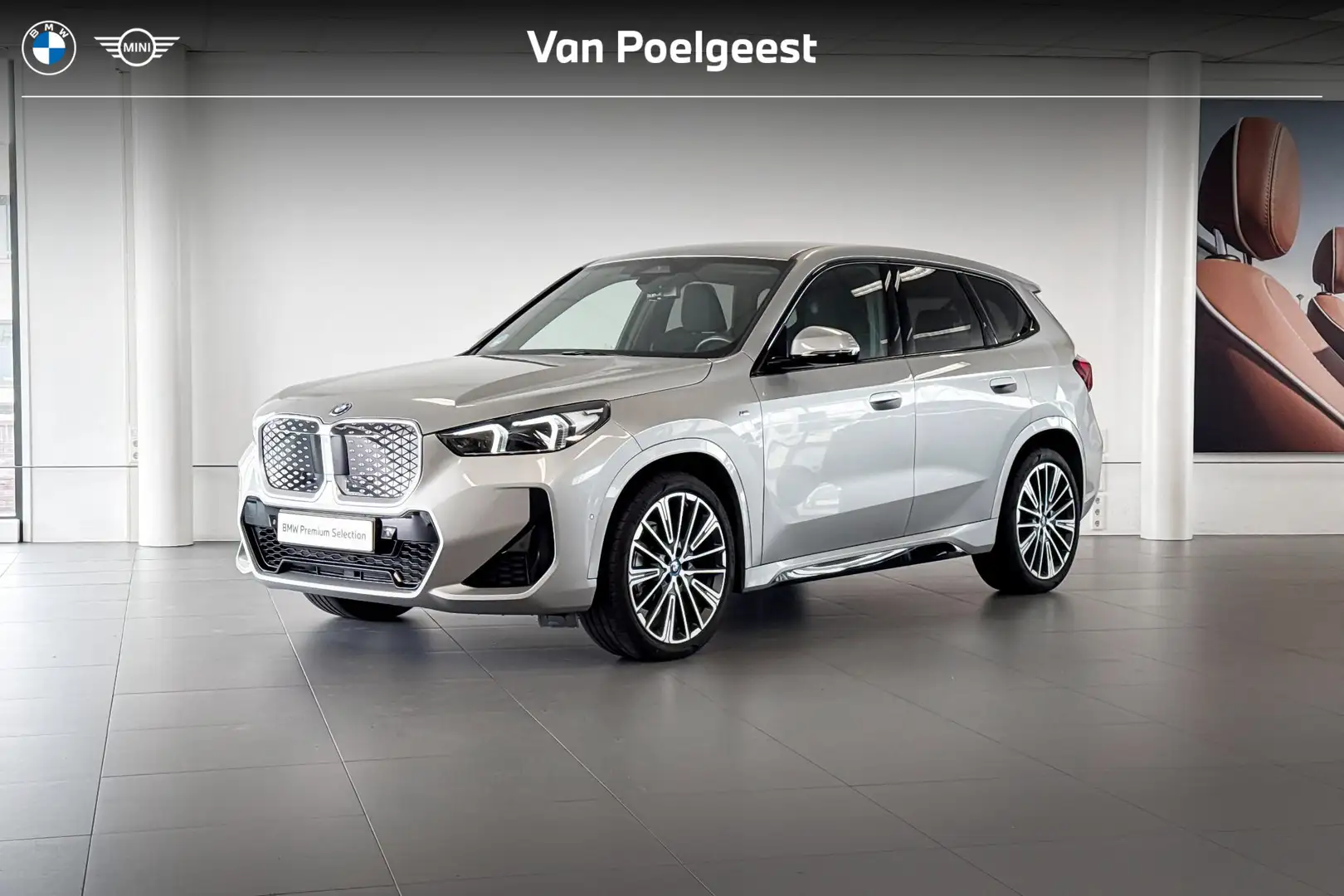 BMW iX1 eDrive20 67 kWh | M Sport | Harman Kardon | Comfor Gris - 1