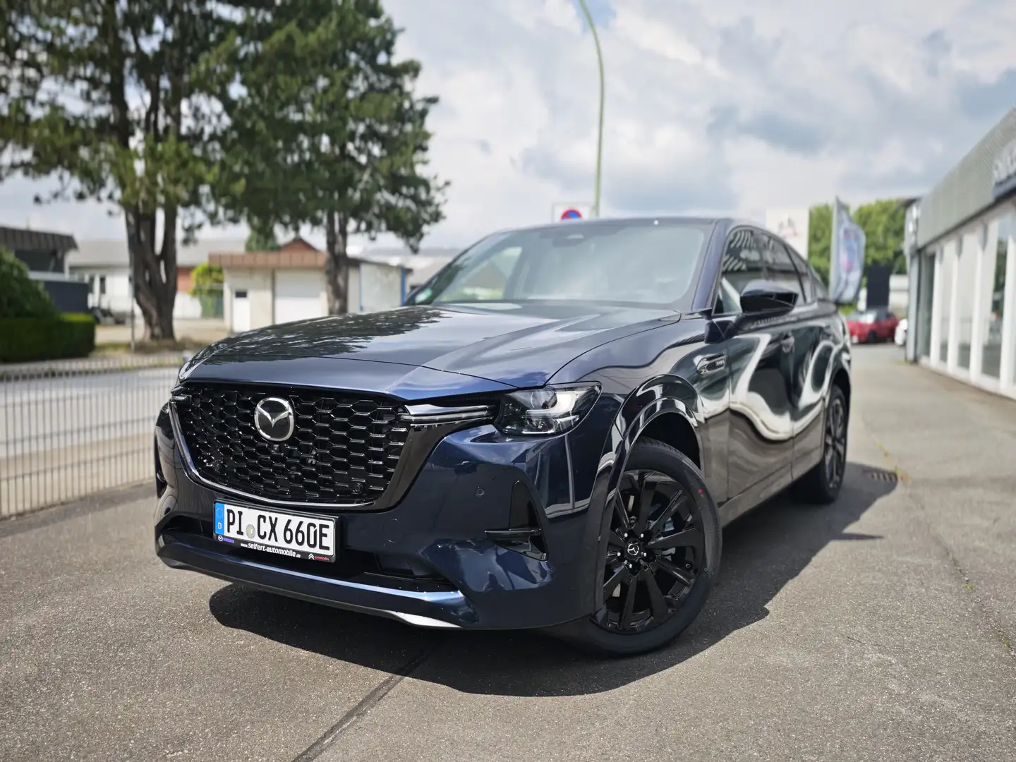 Mazda CX-60 2.5L e-SKYACTIV PHEV 327ps Azul - 1