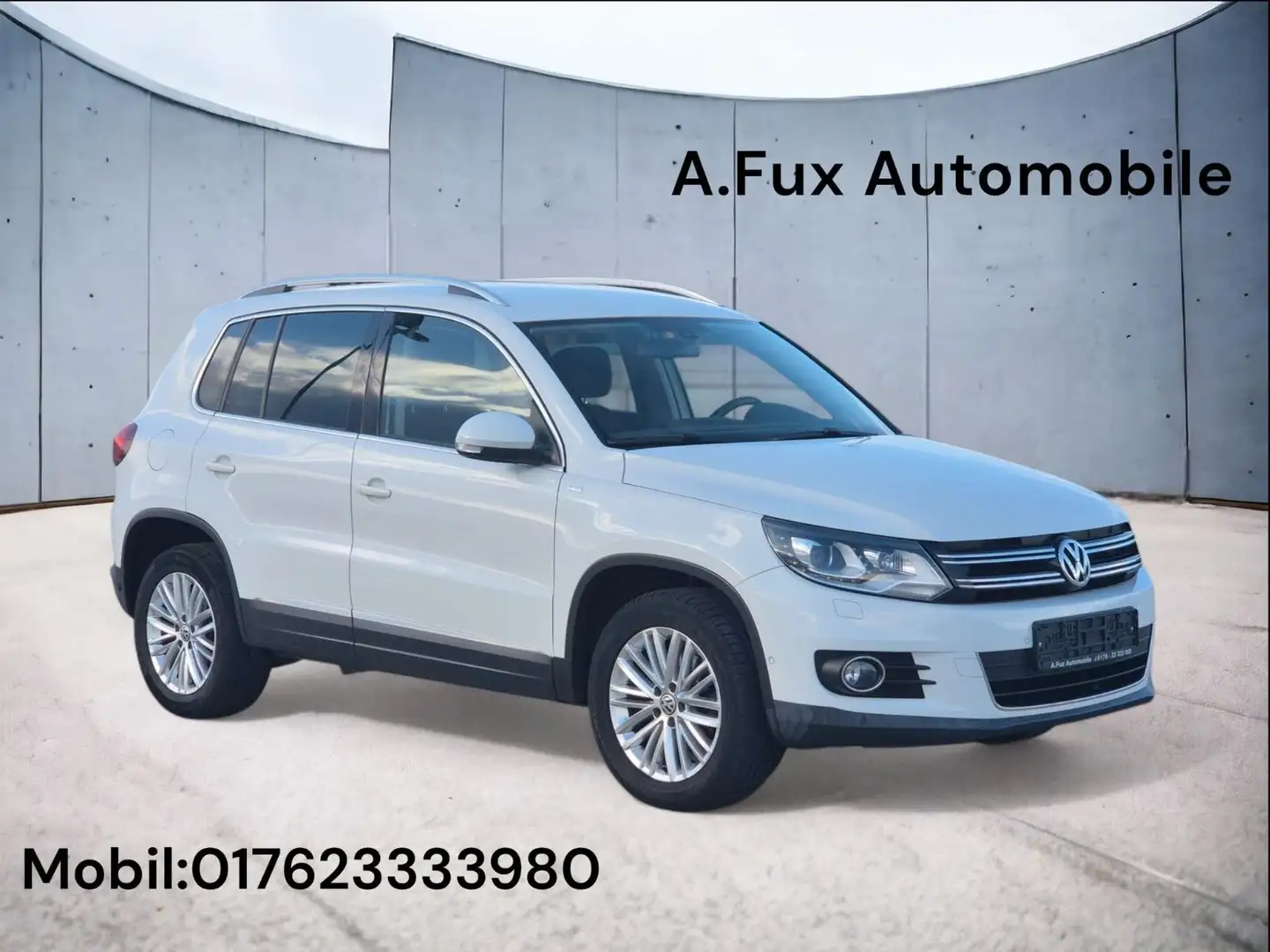 Volkswagen Tiguan 4Motion CUP XENON KAM NAVI SHZ PDC Weiß - 1