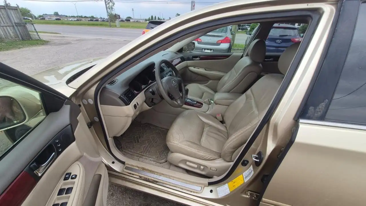 Lexus ES fotografie Lexus ES