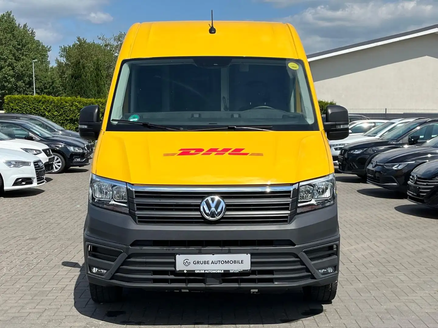 Volkswagen Crafter Kasten Kasten 35 mittellang Hochdach FWD Sarı - 2