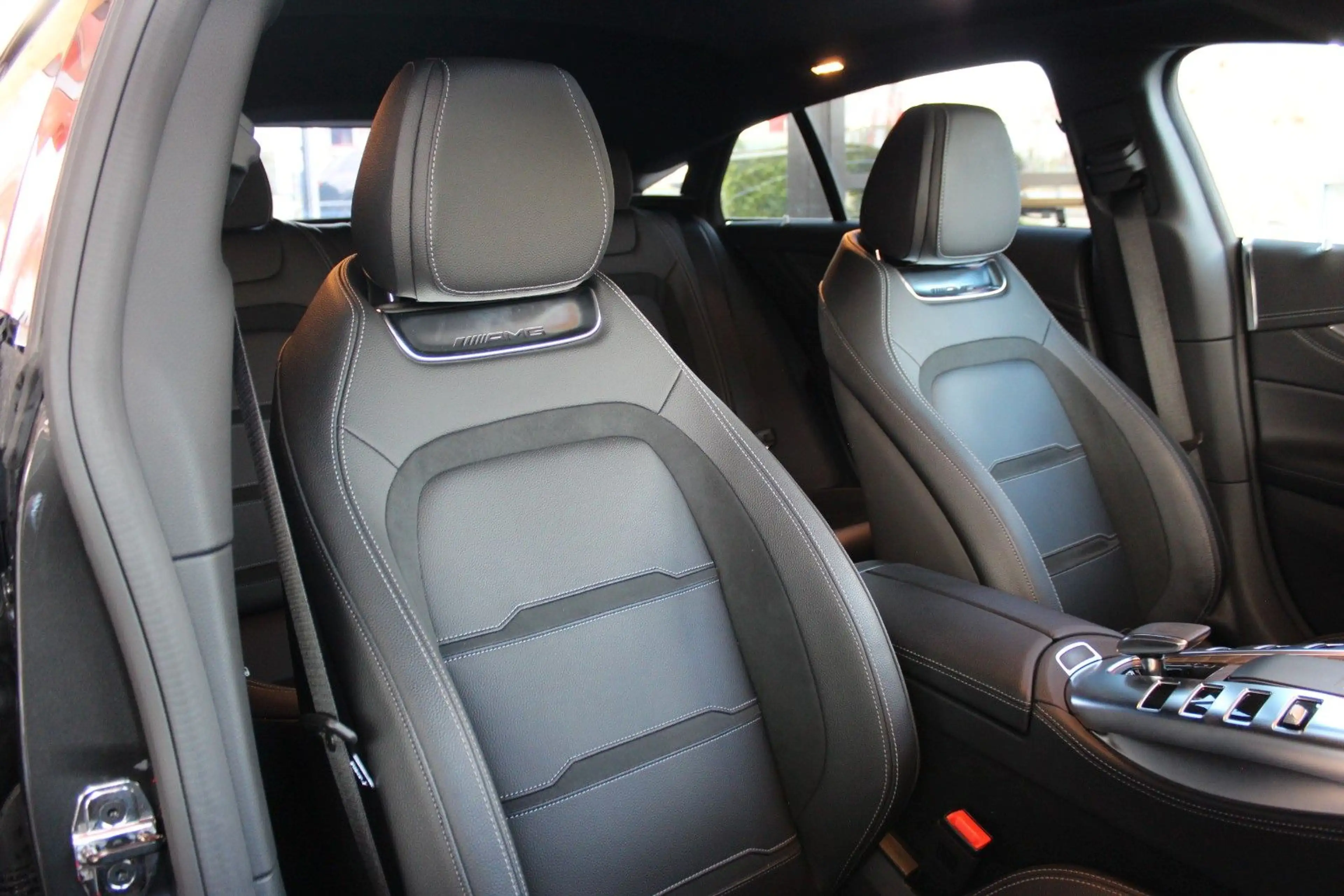 Mercedes-Benz AMG GT 43 4-M+ Distronic Burmester GSD 360° — photo 9