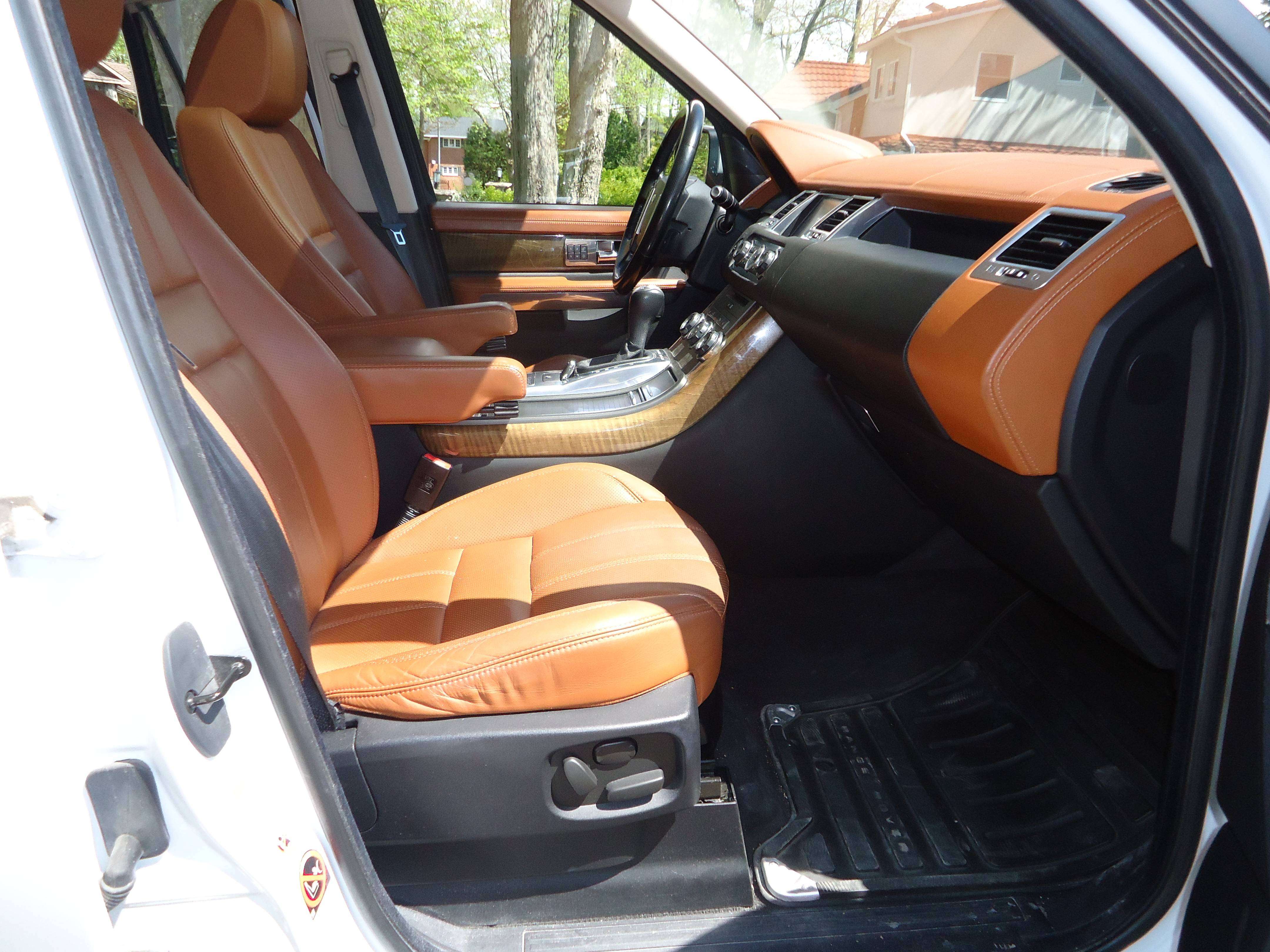 2012 Land Rover Range Rover Sport HSE LUX thumb 7