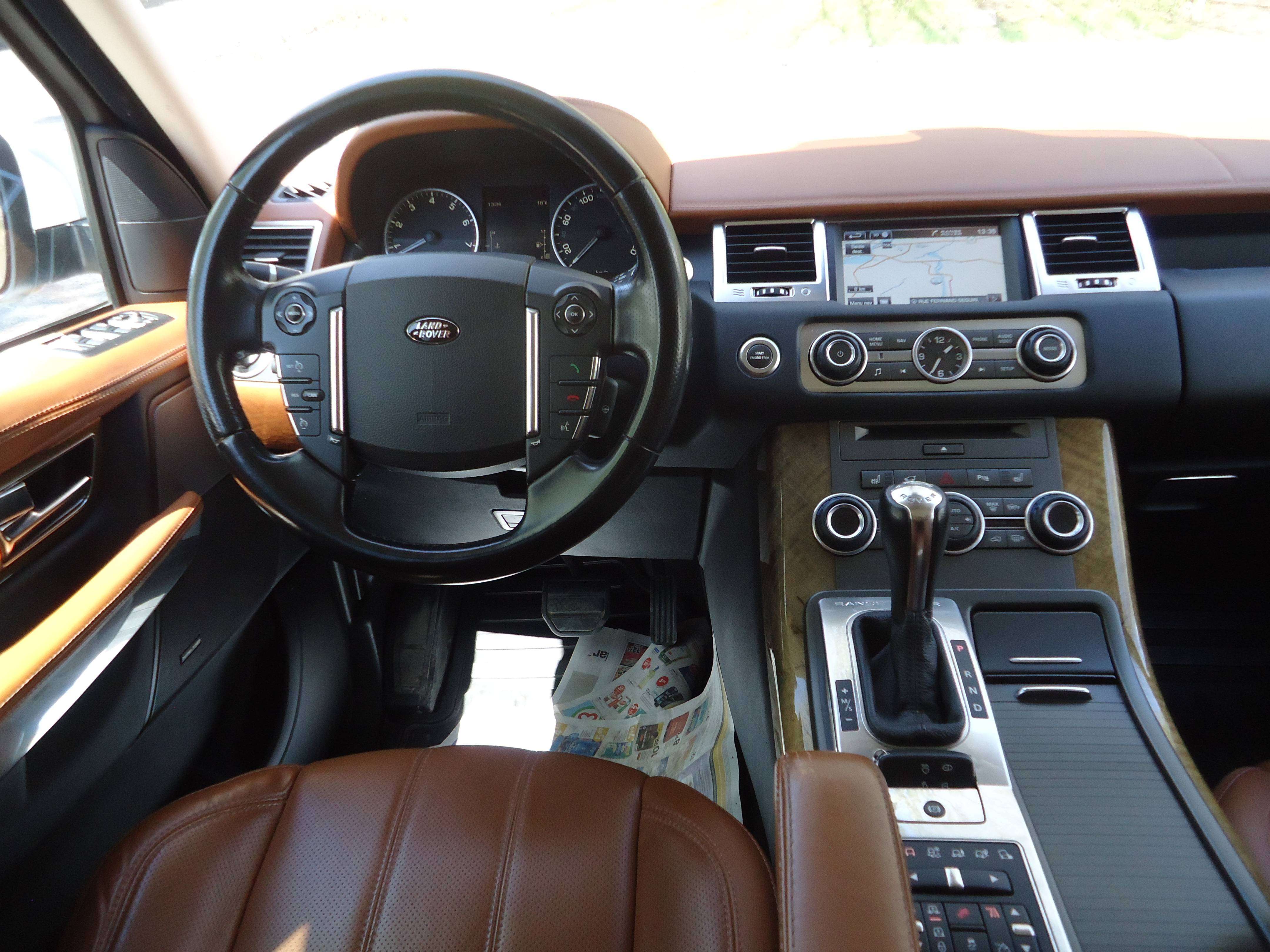 2012 Land Rover Range Rover Sport HSE LUX thumb 10
