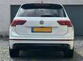 Volkswagen Tiguan Tiguan R-Line 2.0 BiTDI 4x4 | 239ch Blanc - thumbnail 3