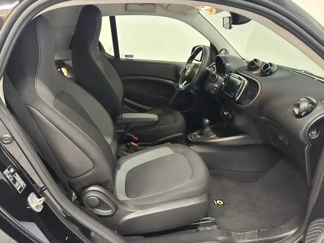 smart Fortwo view 3