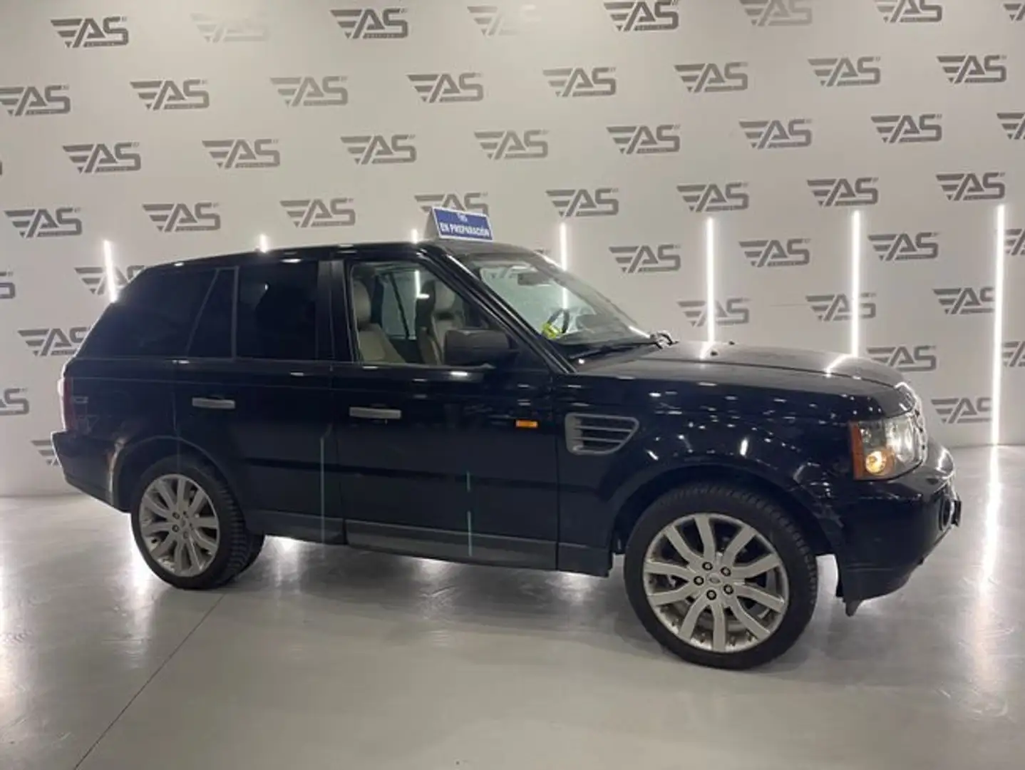 Land Rover Range Rover Sport 2.7TDV6 HSE Aut. Schwarz - 2