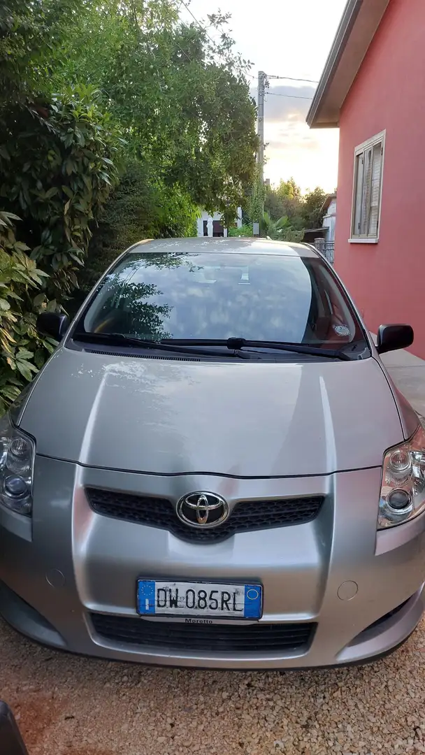 Toyota Auris 5p 1.3 dual - 1