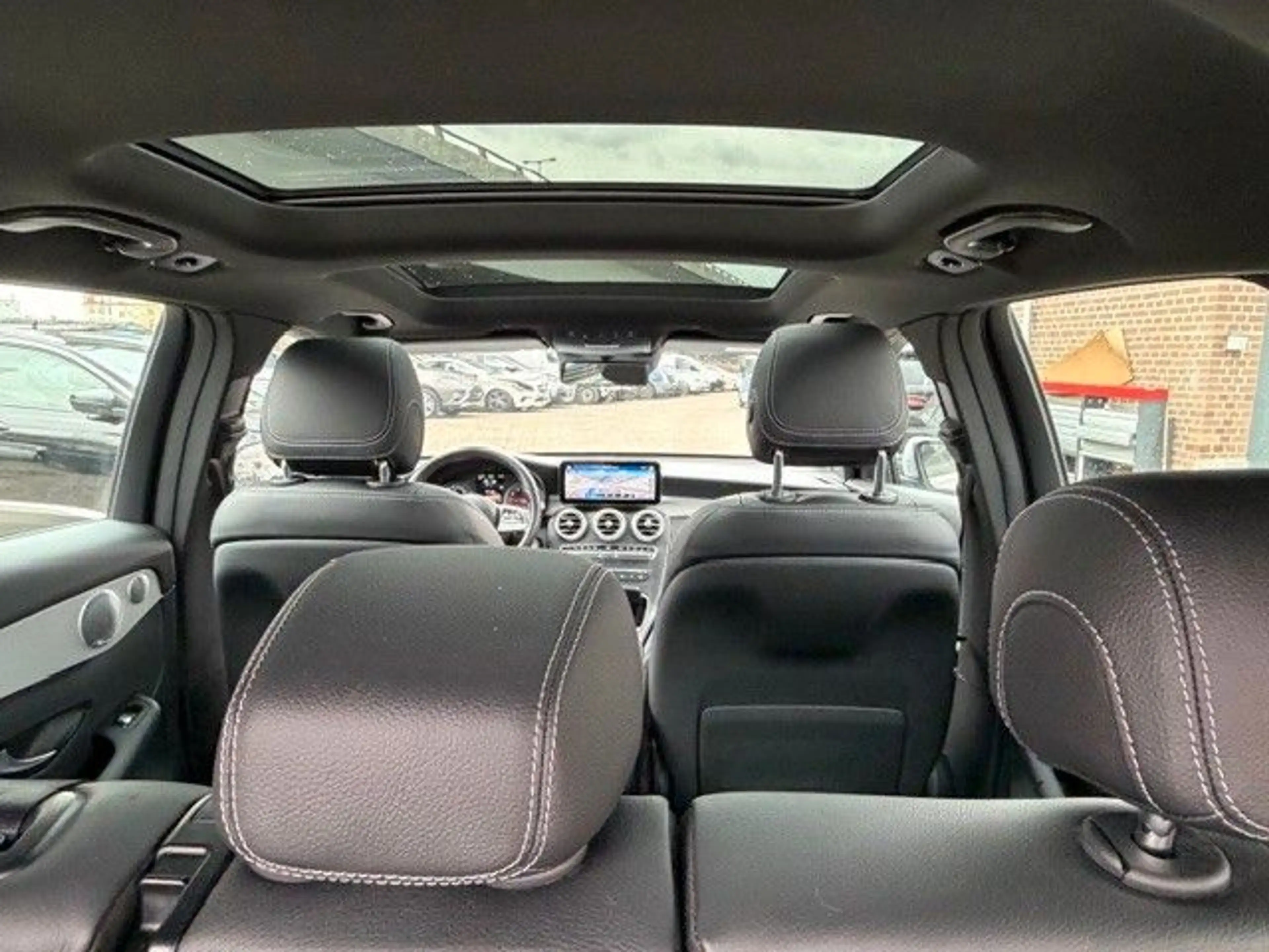 Mercedes-Benz GLC 300 GLC300 e 4M PlugIn/9G-Tr/PanoD/Leder/R.Kamera — photo 13