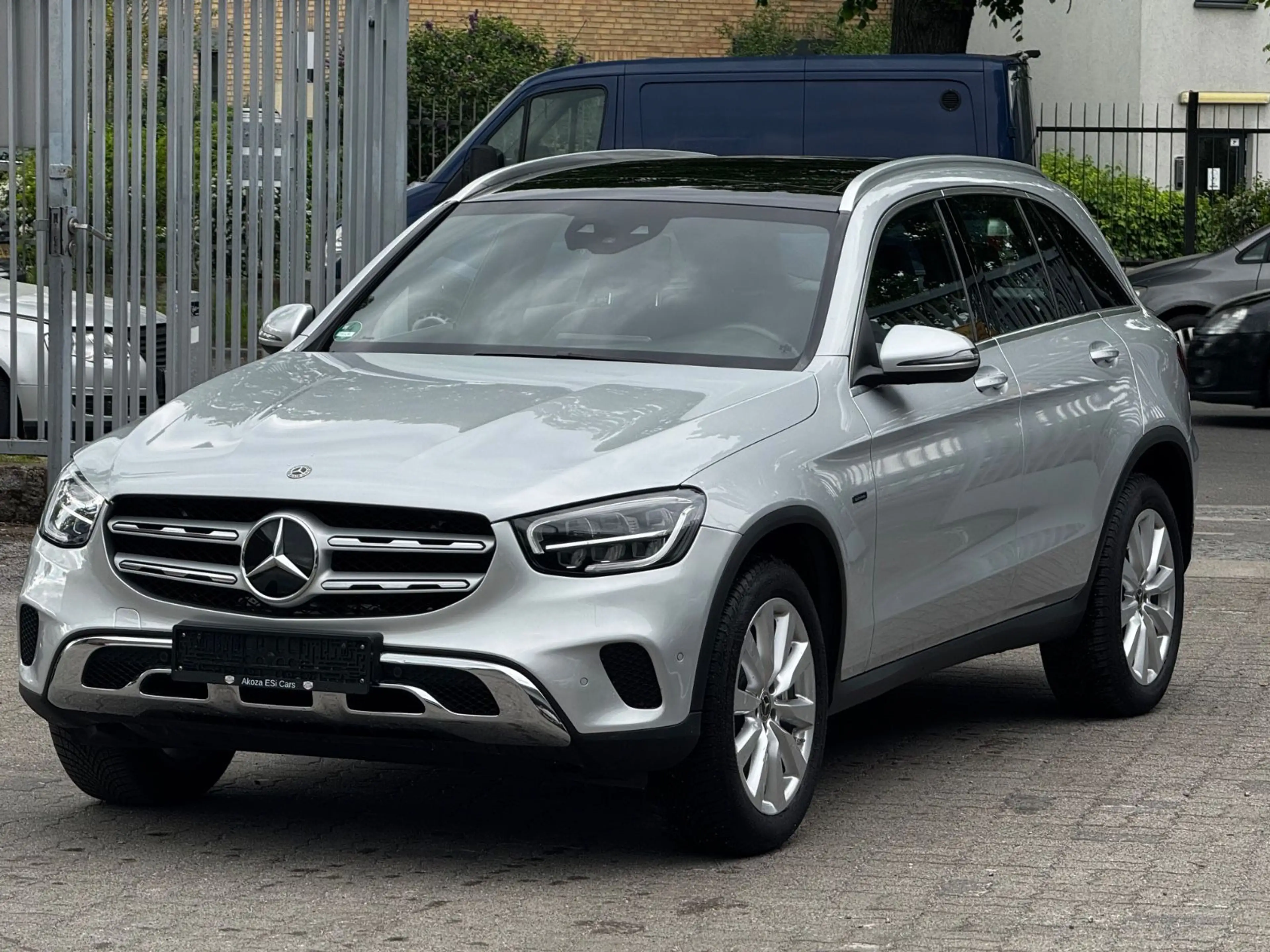 Mercedes-Benz GLC 300 GLC300 e 4M PlugIn/9G-Tr/PanoD/Leder/R.Kamera
