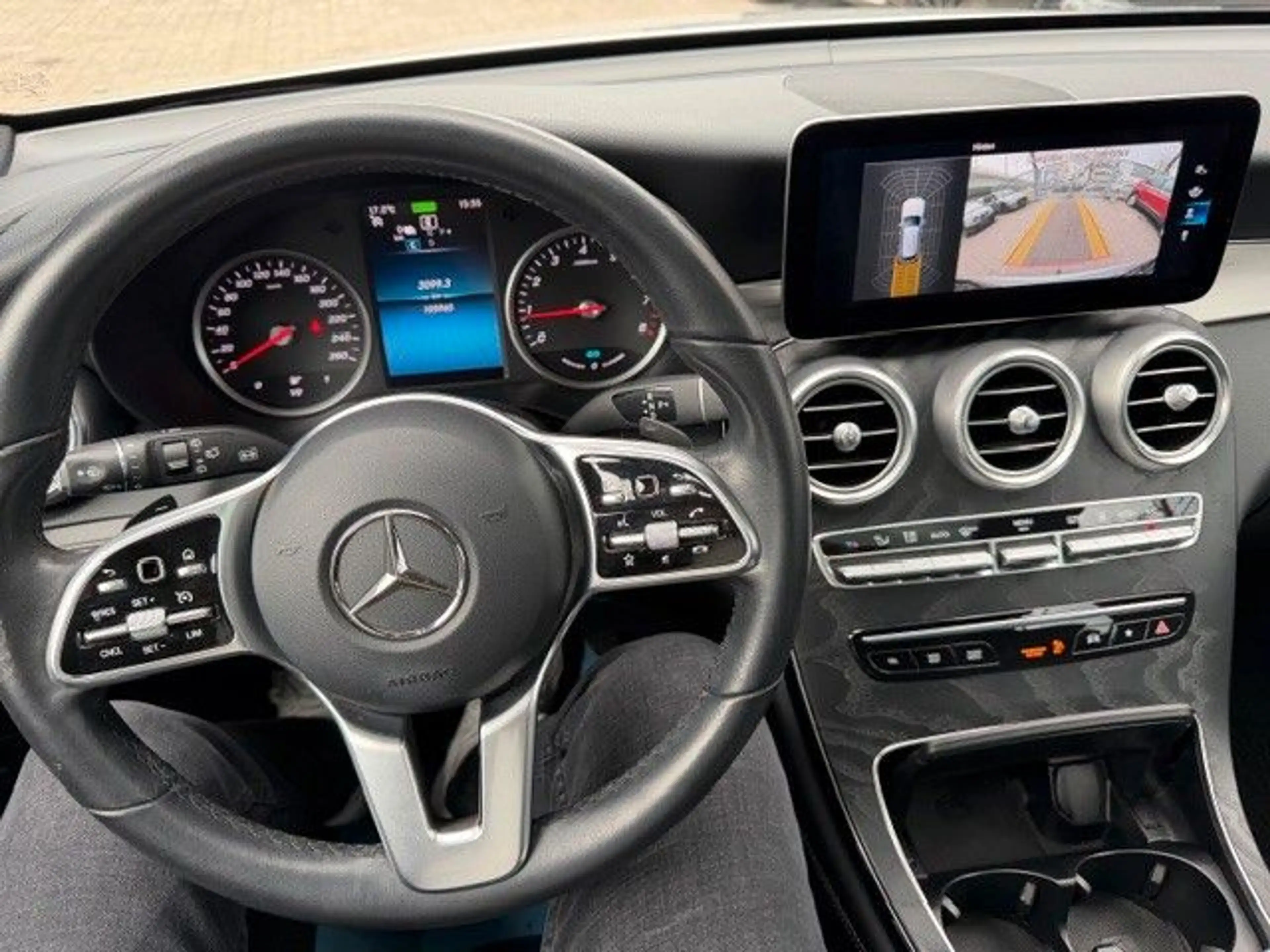 Mercedes-Benz GLC 300 GLC300 e 4M PlugIn/9G-Tr/PanoD/Leder/R.Kamera — photo 7
