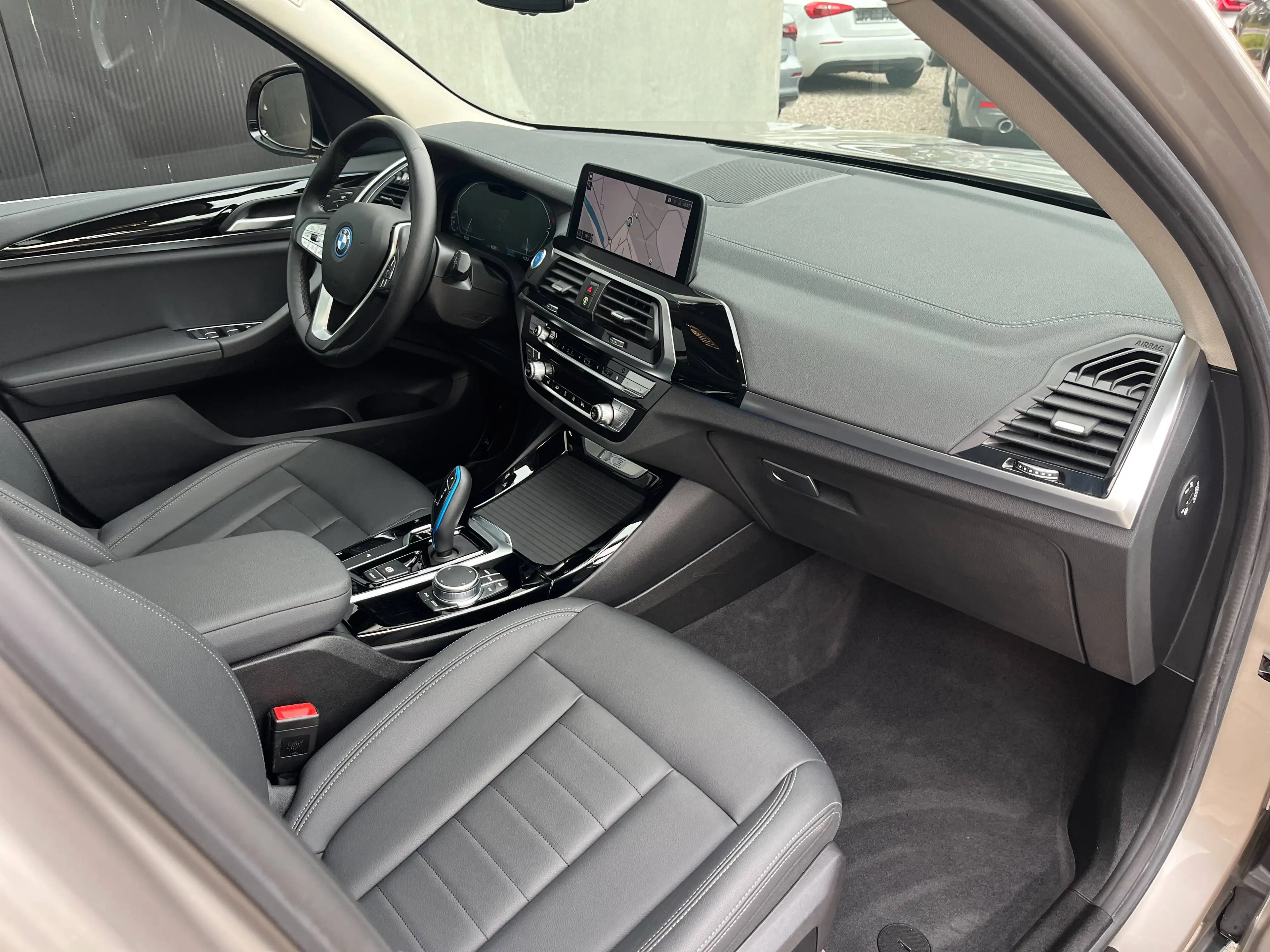 BMW iX3 iX3 74 kWh Panodak/Leder/Trekhaak/Camera/SOH98.89% — photo 10