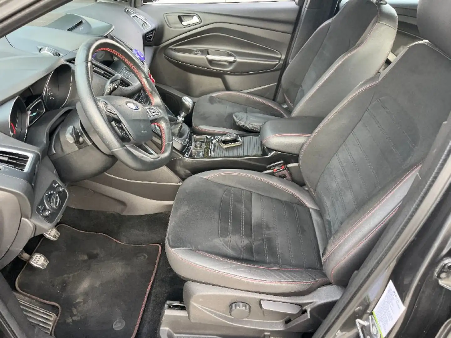 Ford Kuga 1.5 EcoBoost 120 CV 2WD ST-Line SOLO 65000KM Grau - 2