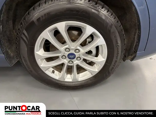 Ford Kuga view 13