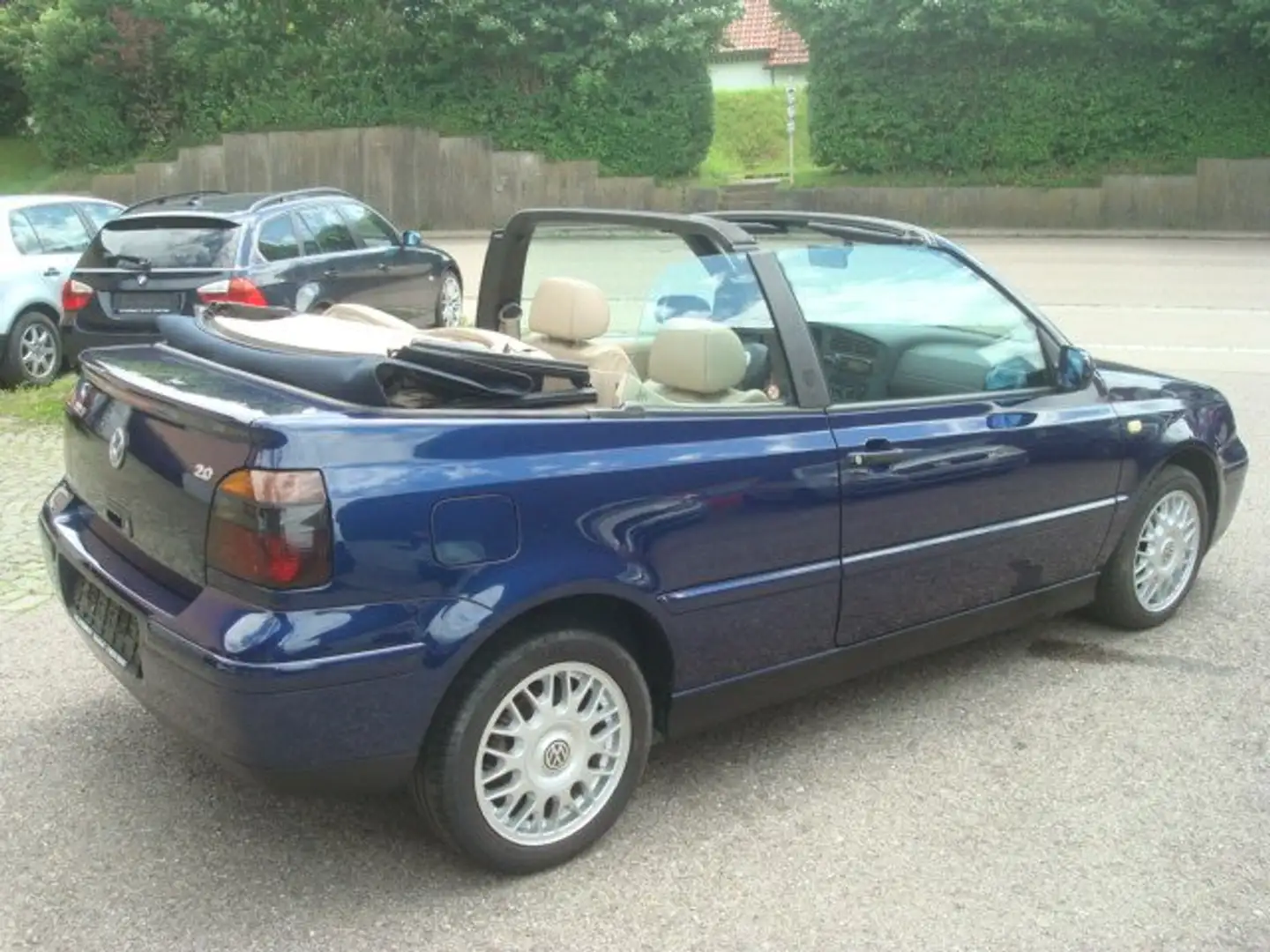 Volkswagen Golf Cabriolet Cabrio 2.0 Highline Blau - 2
