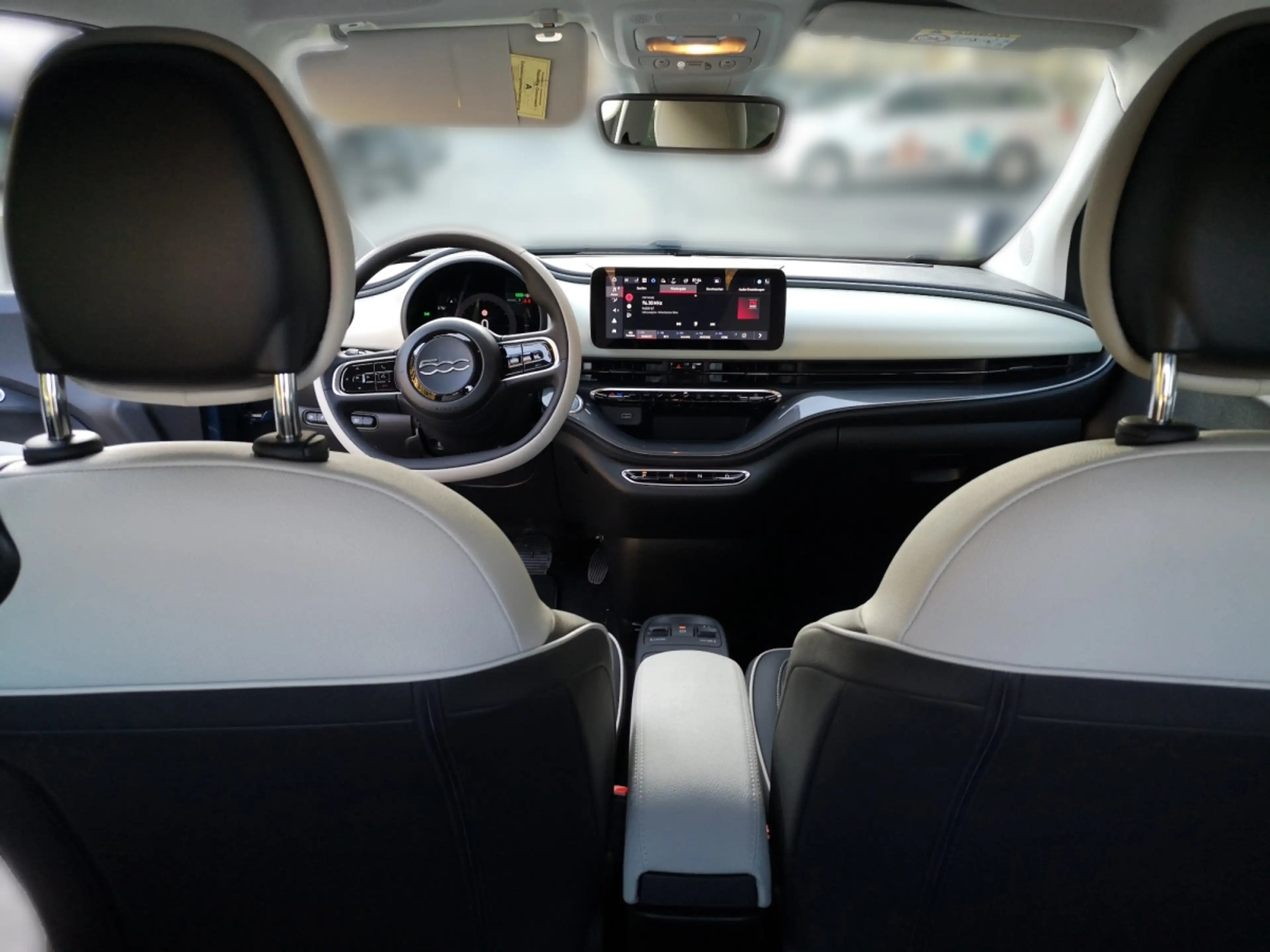Fiat 500e 500e Hatchback-HB La Prima — photo 4