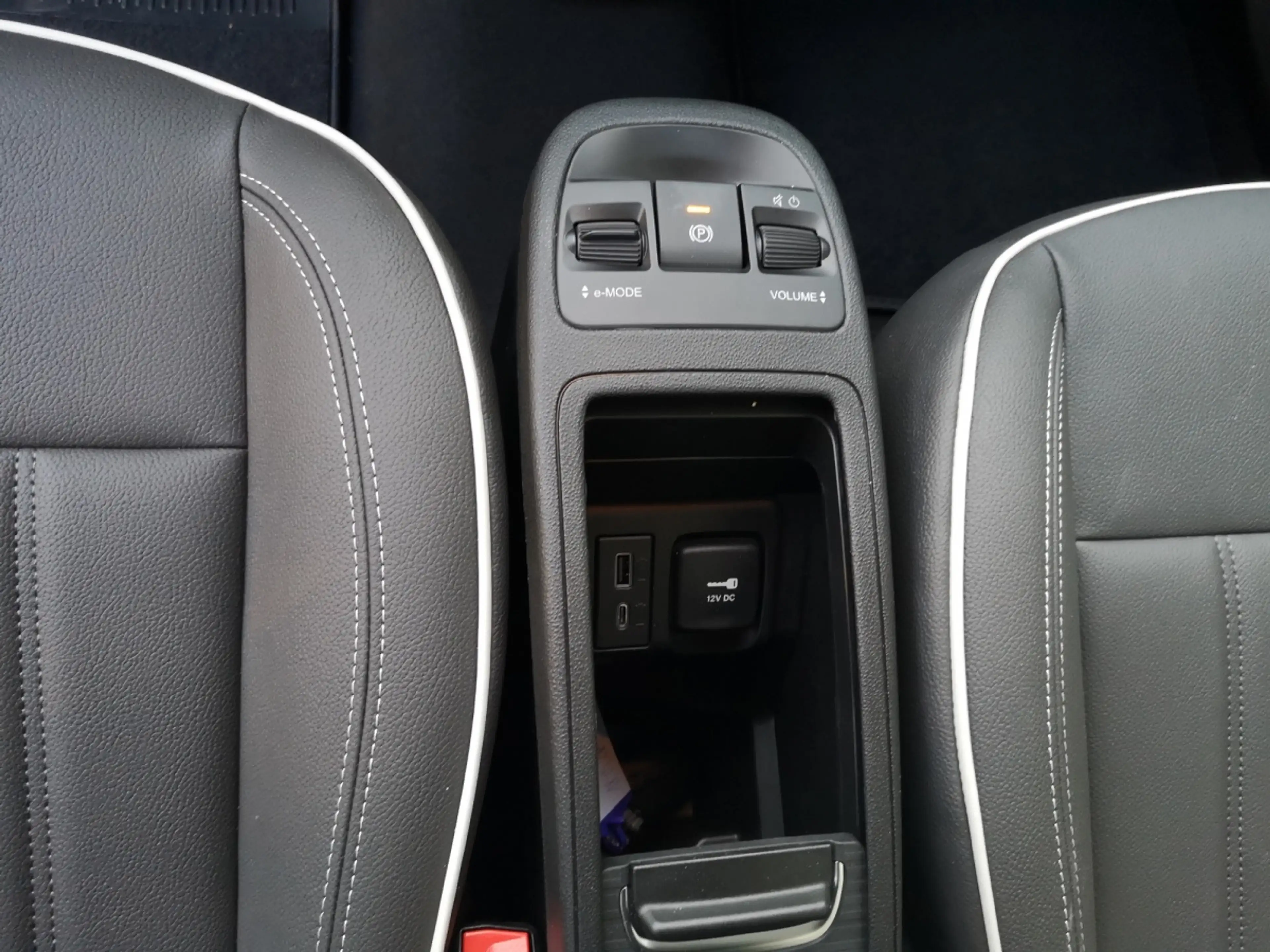 Fiat 500e 500e Hatchback-HB La Prima — photo 9